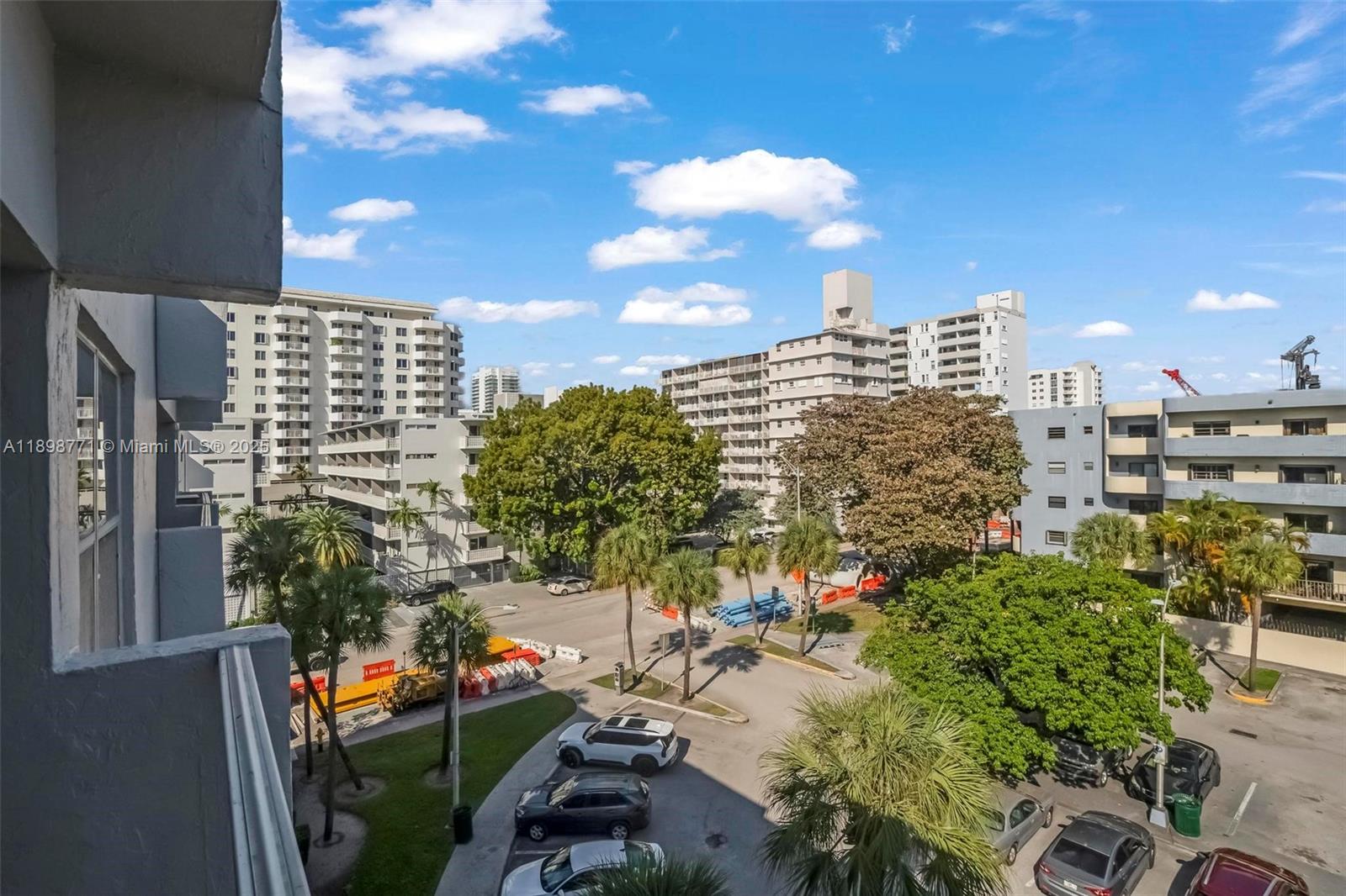 1615 West Ave #504 Miami Beach, FL 33139