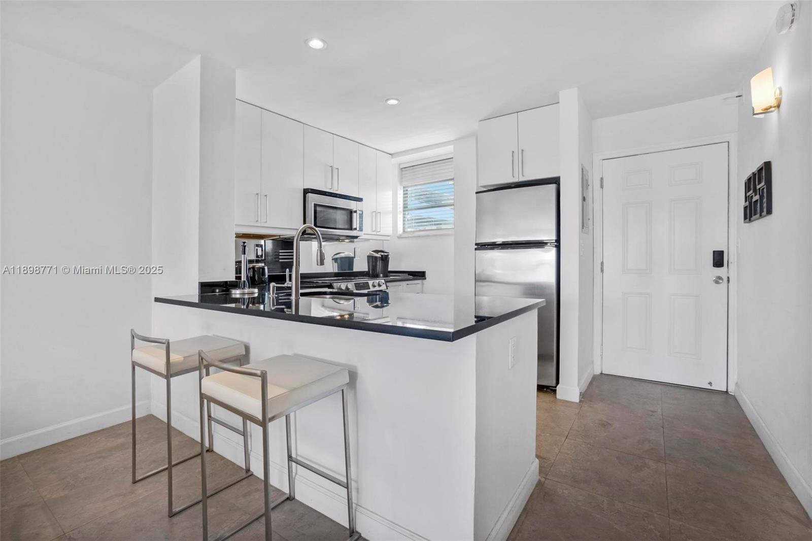 1615 West Ave #504 Miami Beach, FL 33139