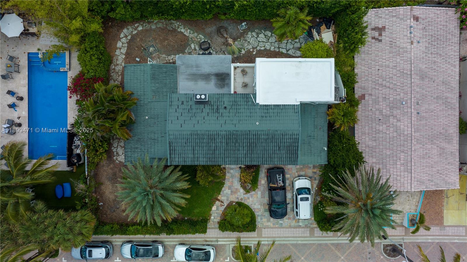 320 Polk St Hollywood, FL 33019