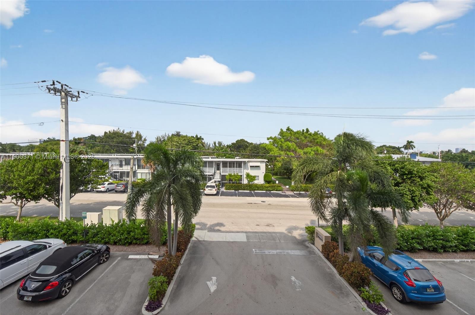 1050 SE 15th St #307 Fort Lauderdale, FL 33316