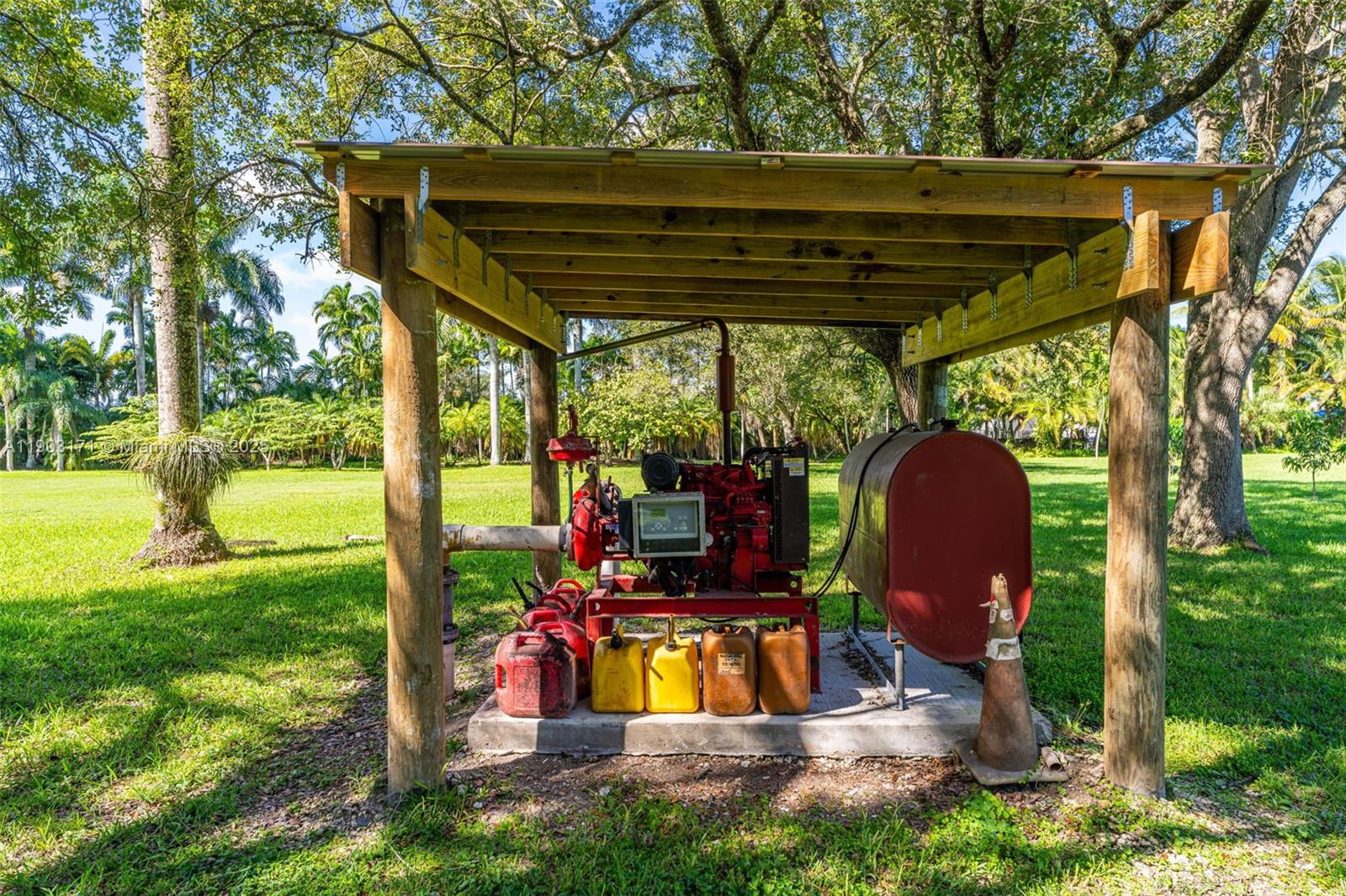 15000 SW 200th St Miami, FL 33187