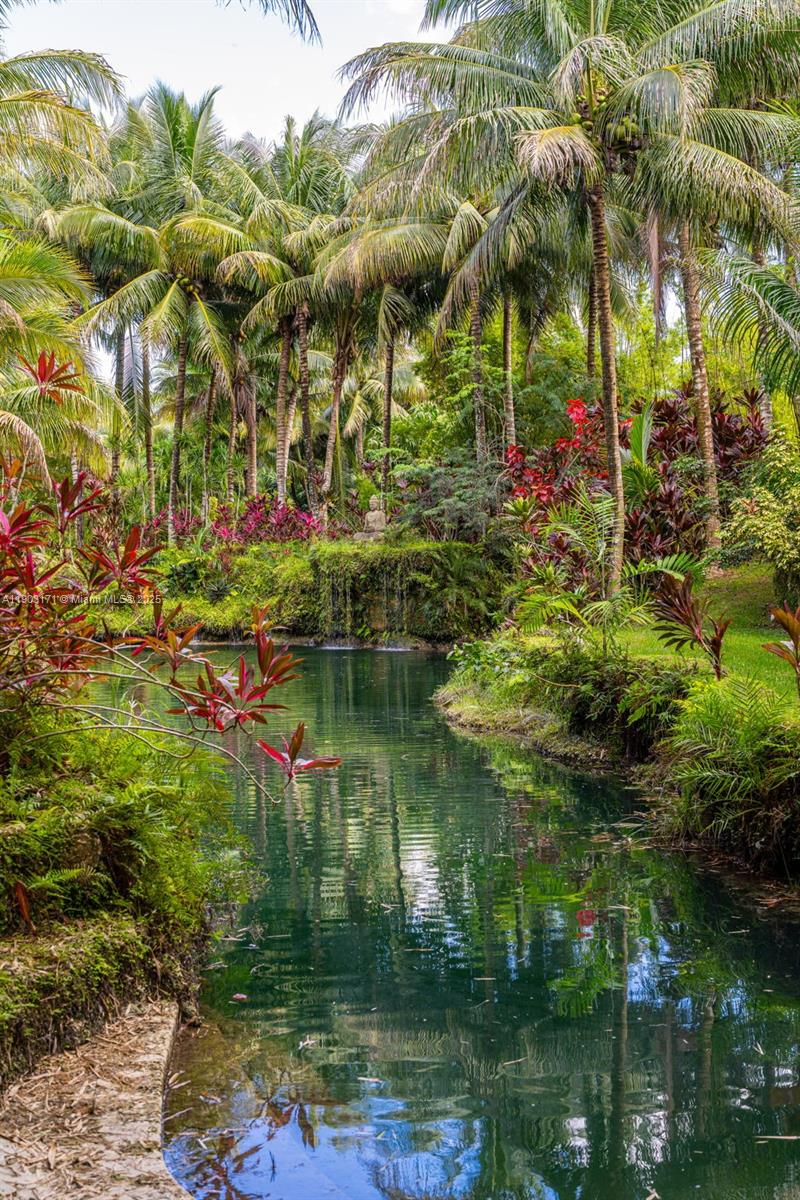 15000 SW 200th St Miami, FL 33187