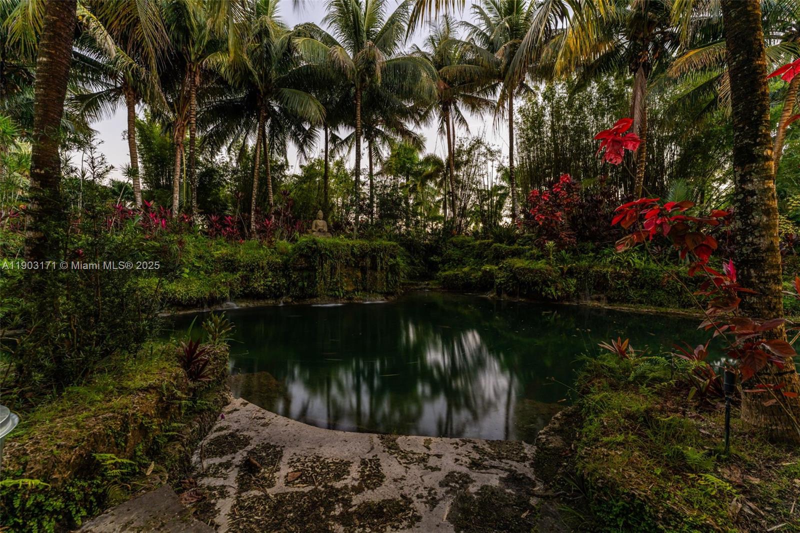 15000 SW 200th St Miami, FL 33187