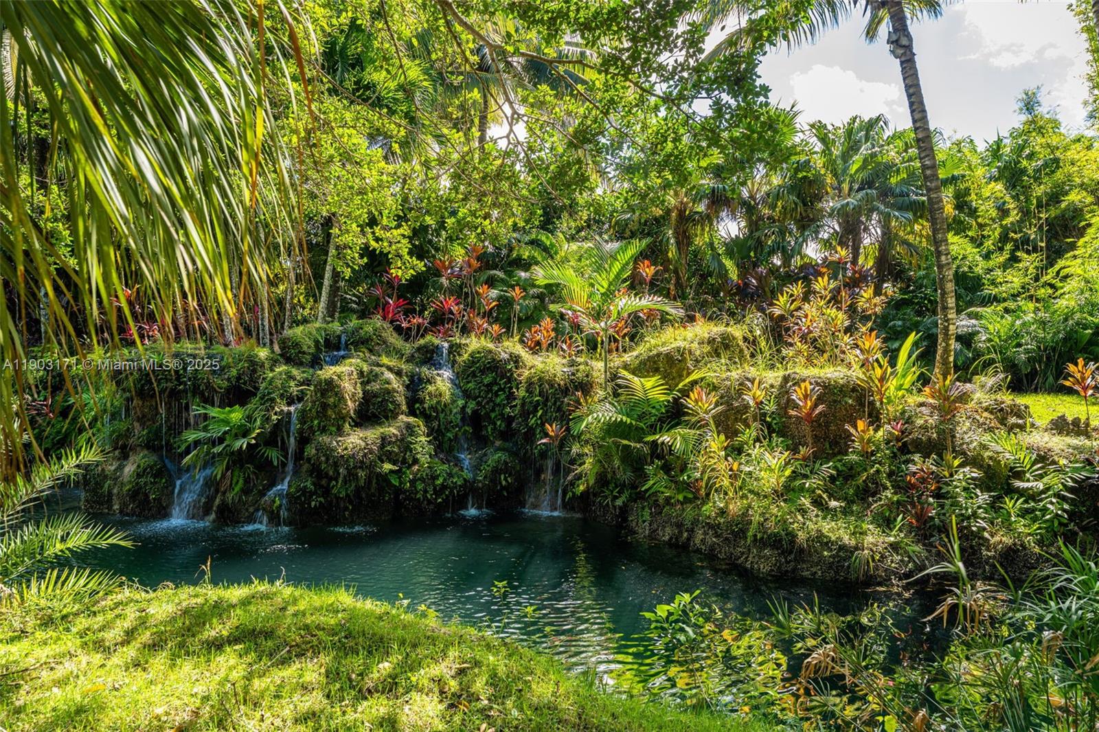 15000 SW 200th St Miami, FL 33187