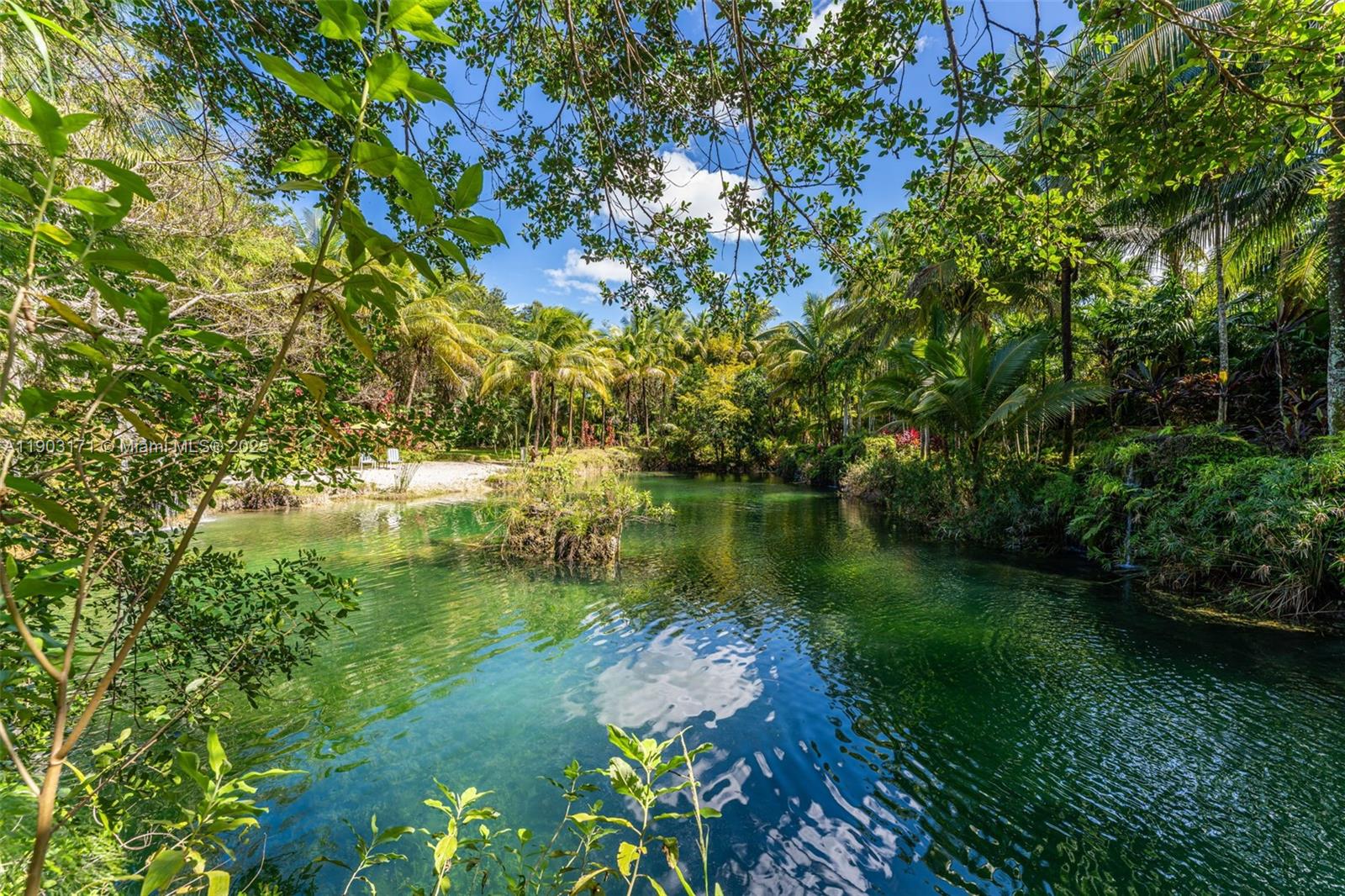 15000 SW 200th St Miami, FL 33187