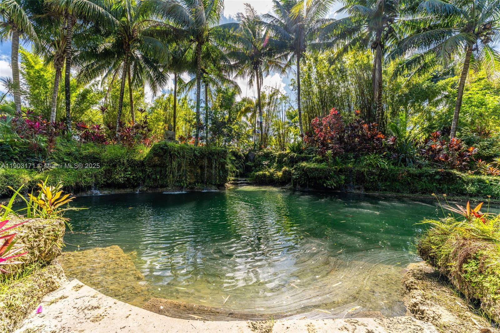 15000 SW 200th St Miami, FL 33187