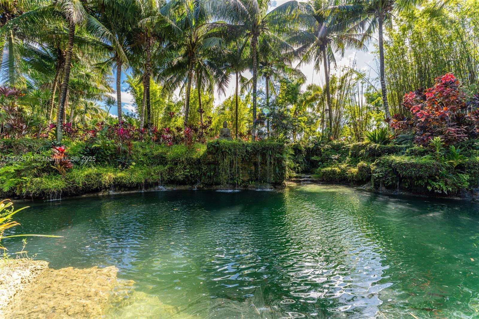 15000 SW 200th St Miami, FL 33187