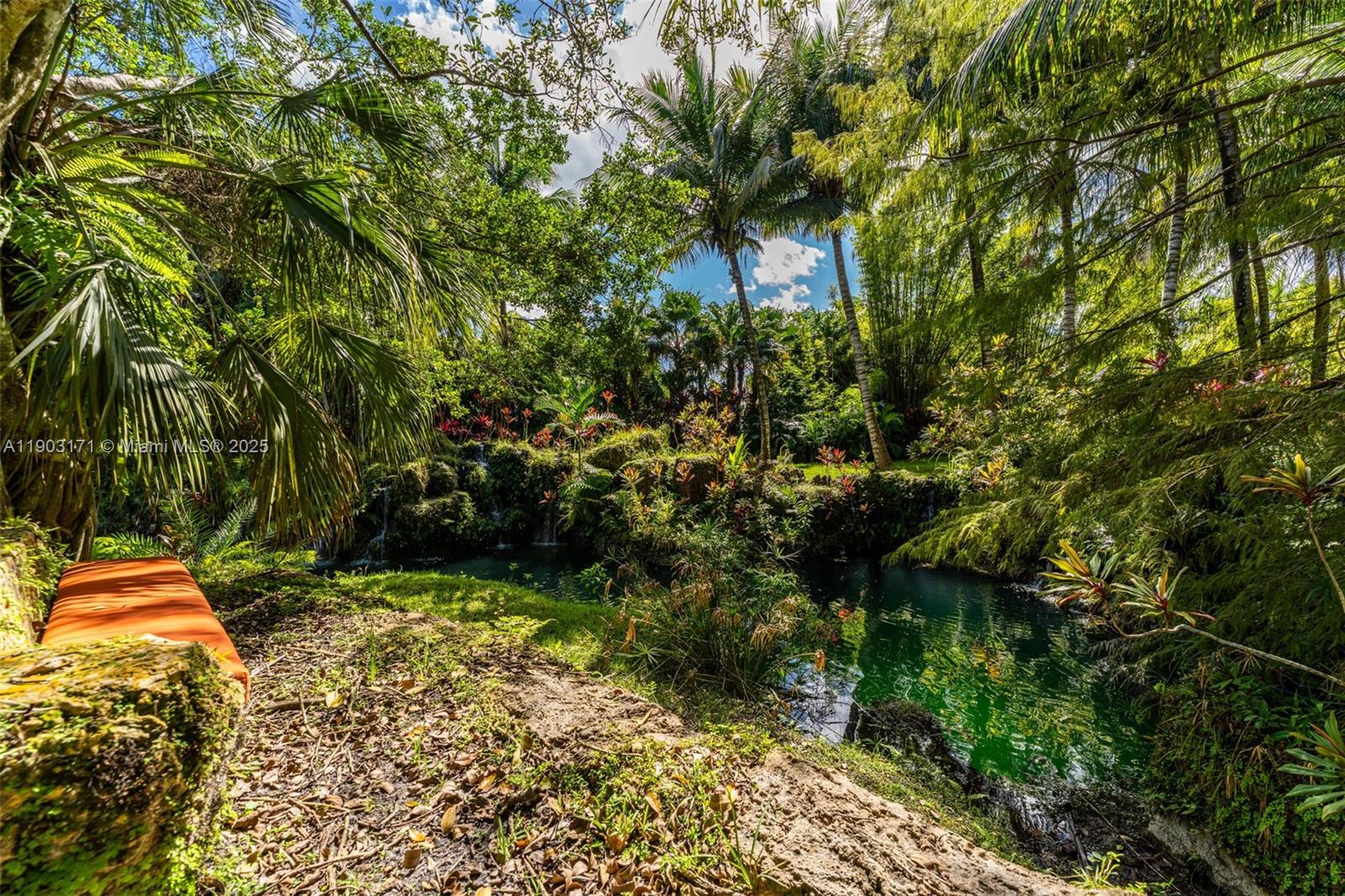 15000 SW 200th St Miami, FL 33187