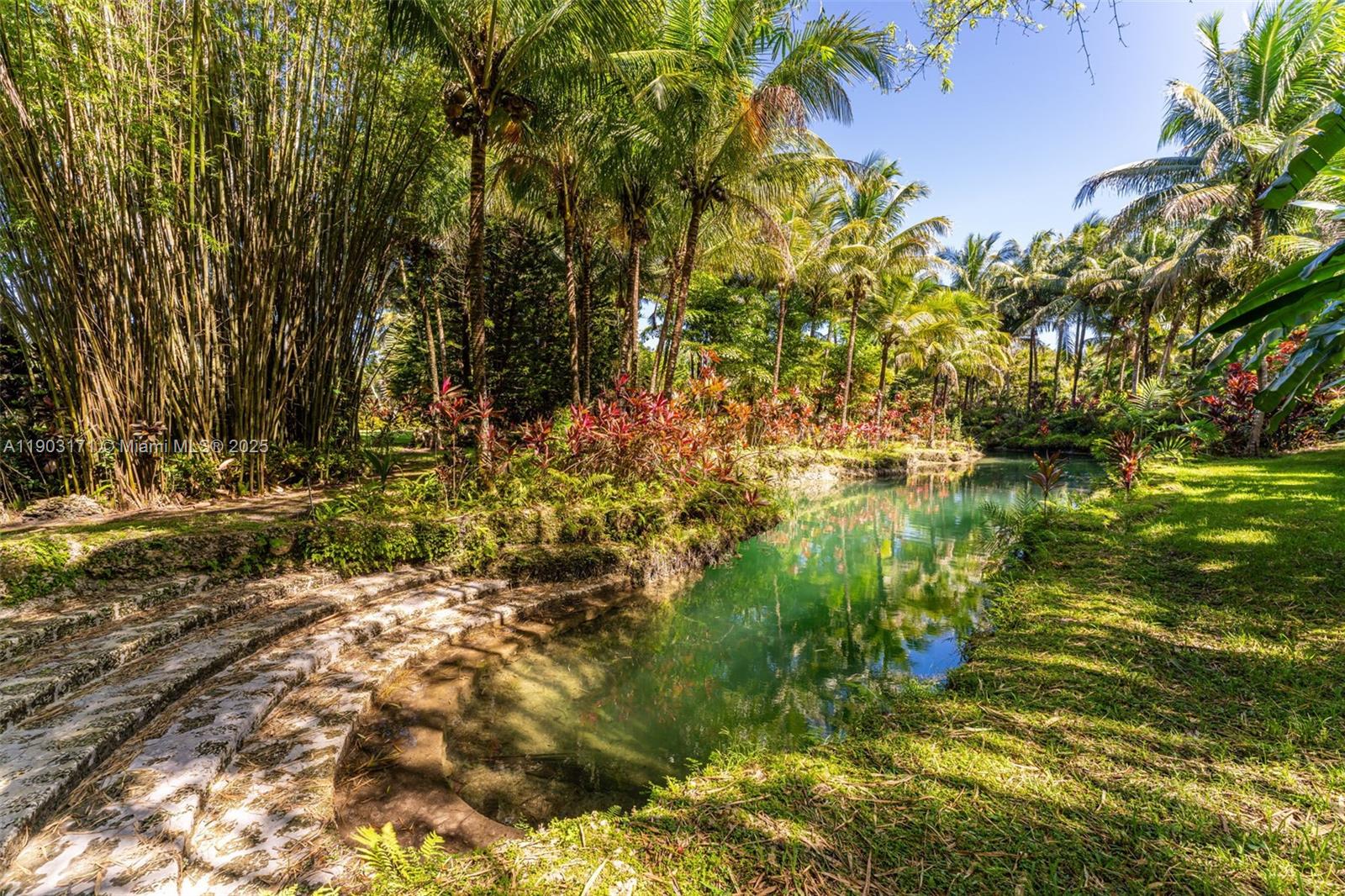 15000 SW 200th St Miami, FL 33187