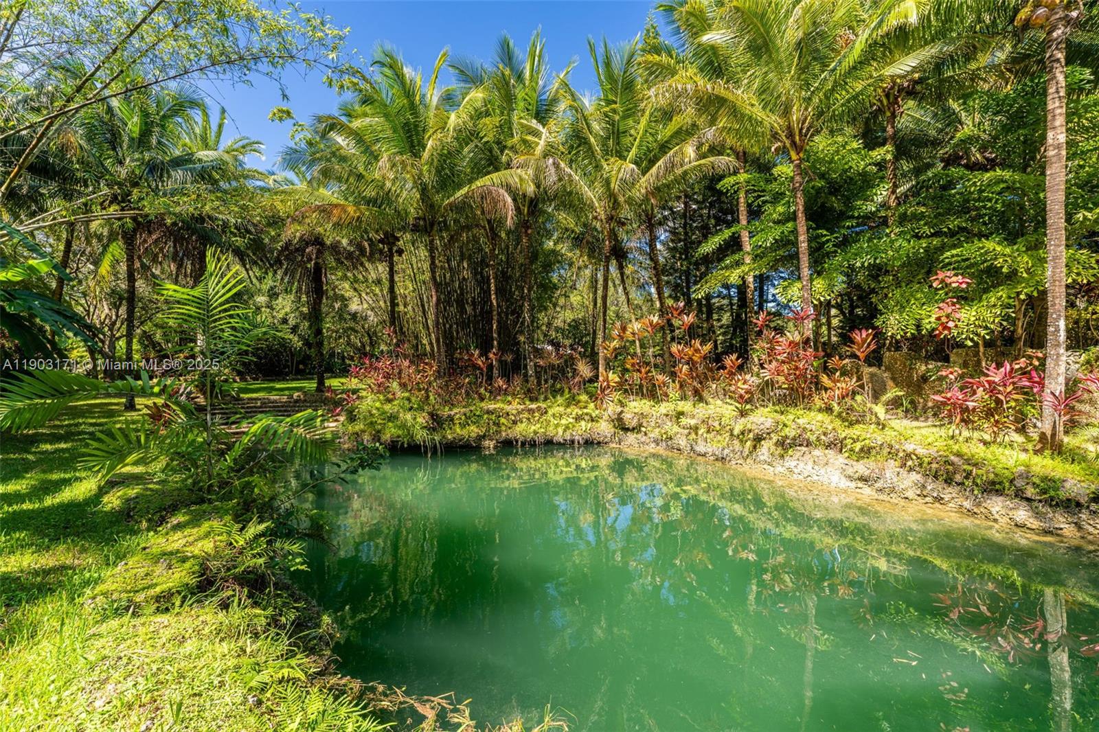 15000 SW 200th St Miami, FL 33187