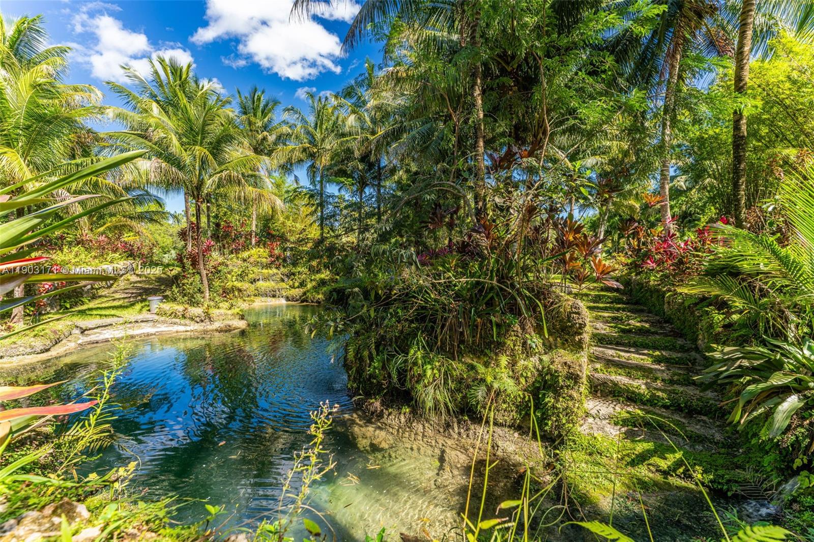 15000 SW 200th St Miami, FL 33187