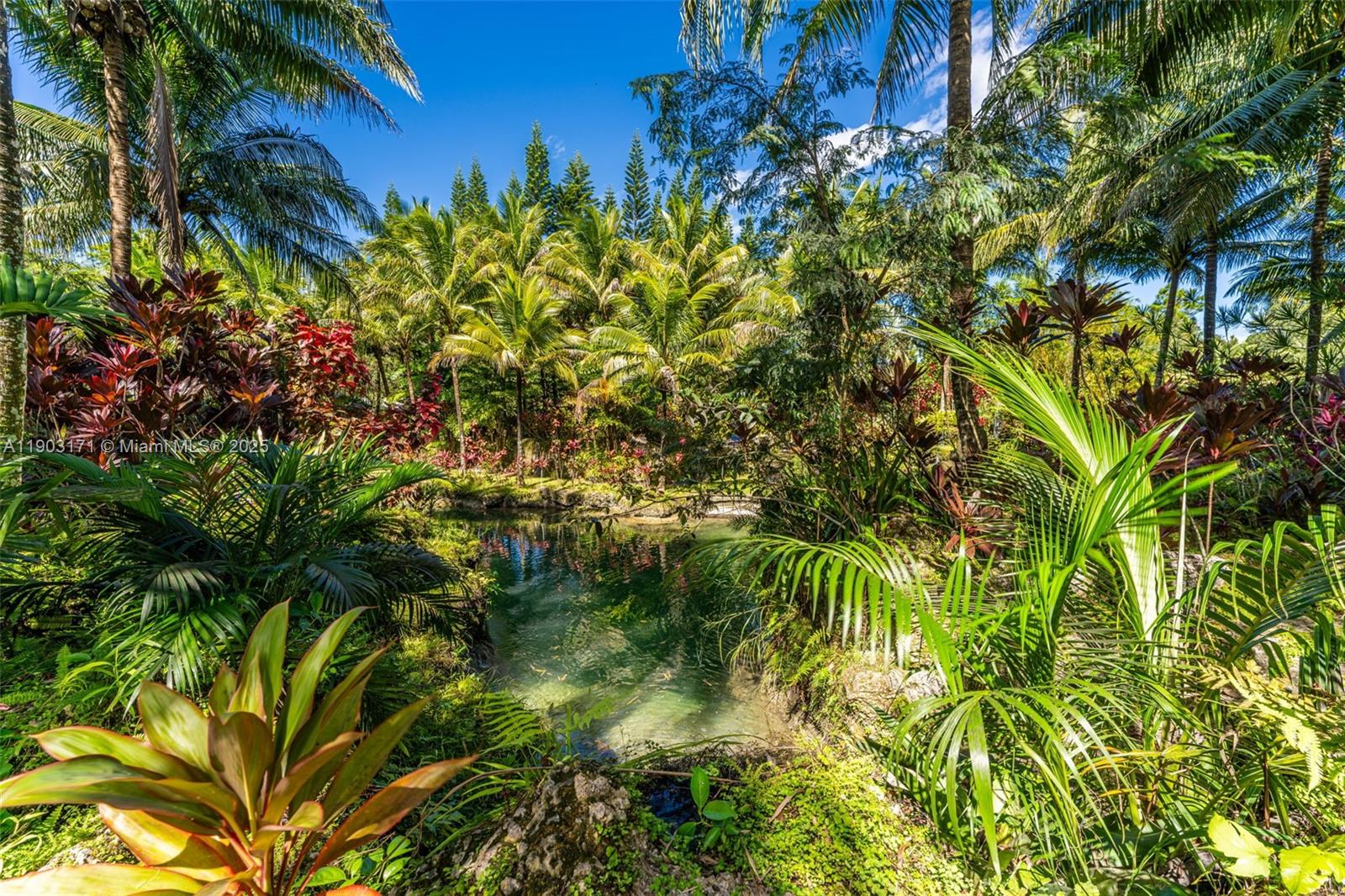 15000 SW 200th St Miami, FL 33187