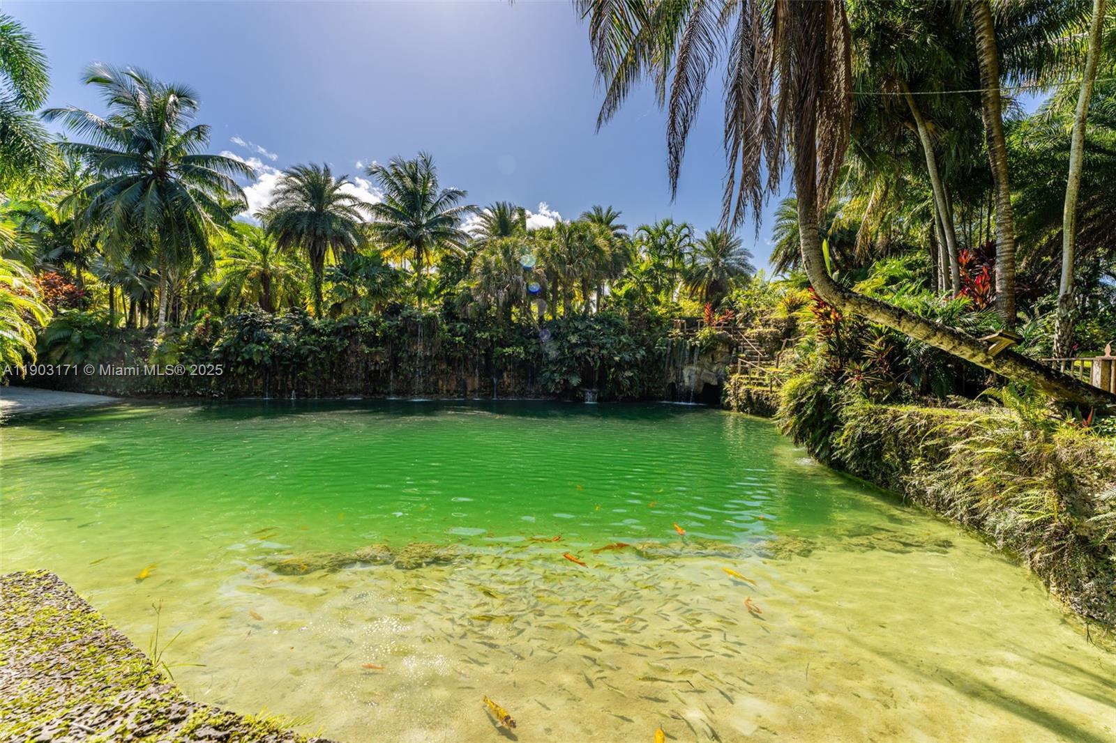 15000 SW 200th St Miami, FL 33187