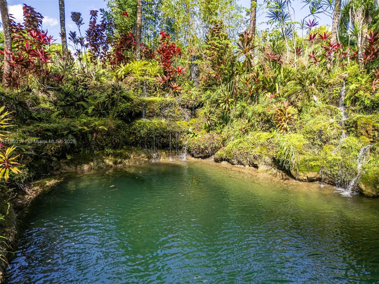 15000 SW 200th St Miami, FL 33187