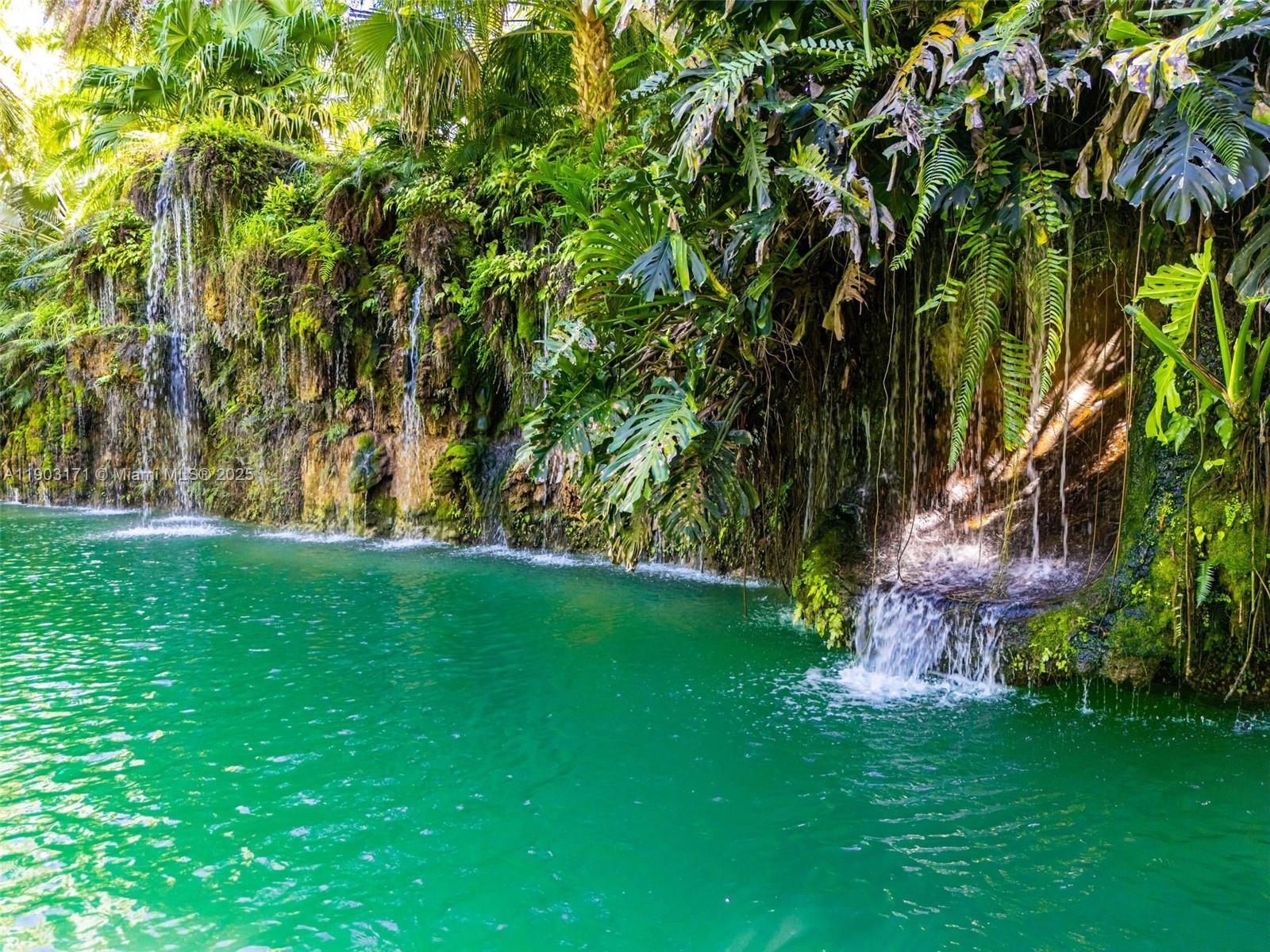 15000 SW 200th St Miami, FL 33187