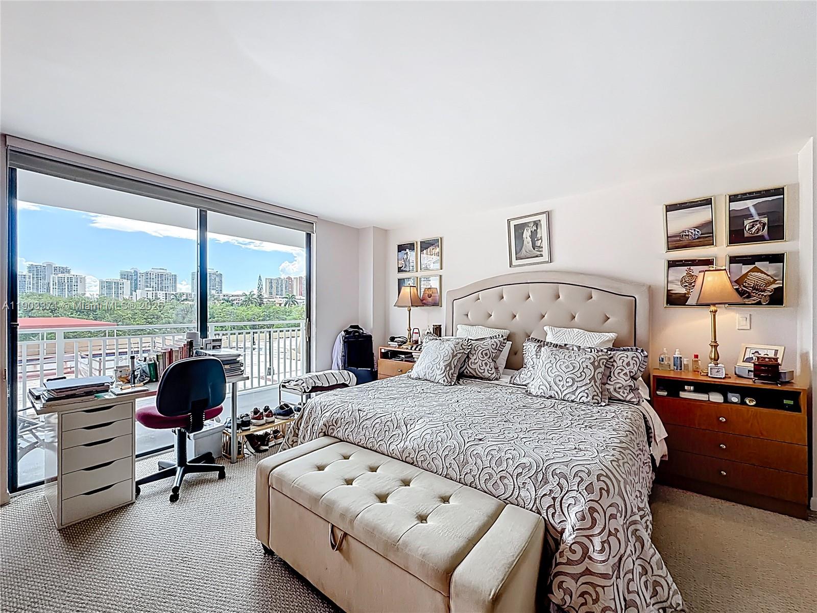 image Winston Towers 60017