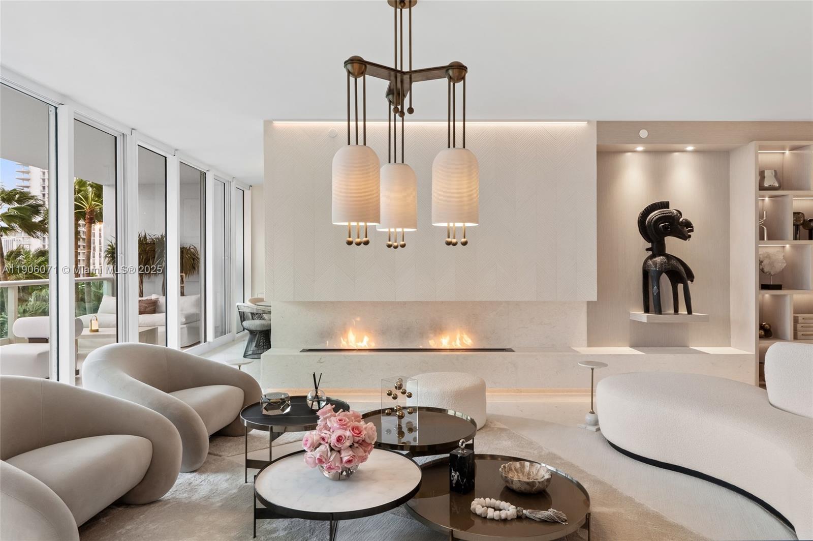 19955 NE 38th Ct #704 Aventura, FL 33180