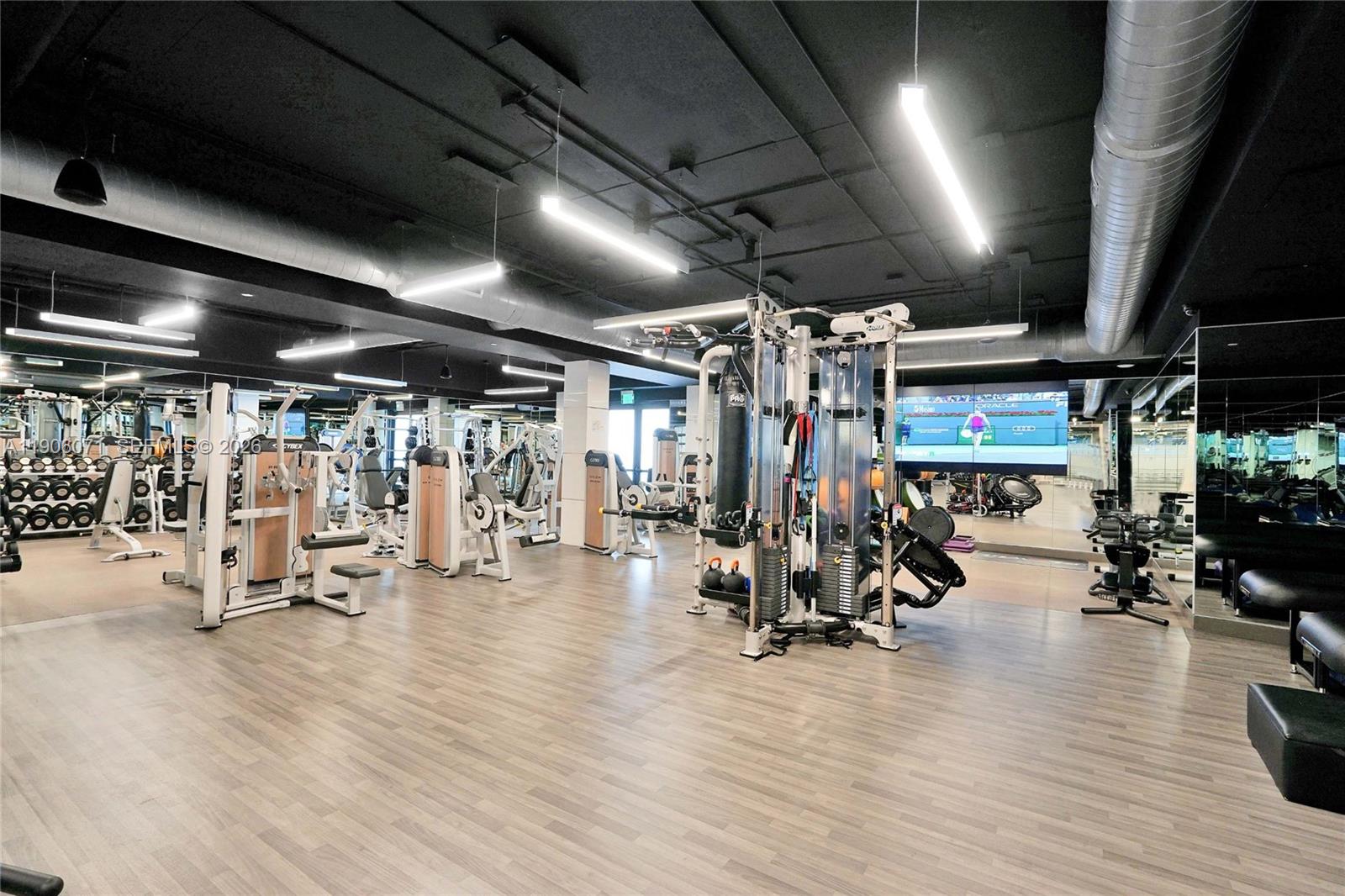 19955 NE 38th Ct #704 Aventura, FL 33180