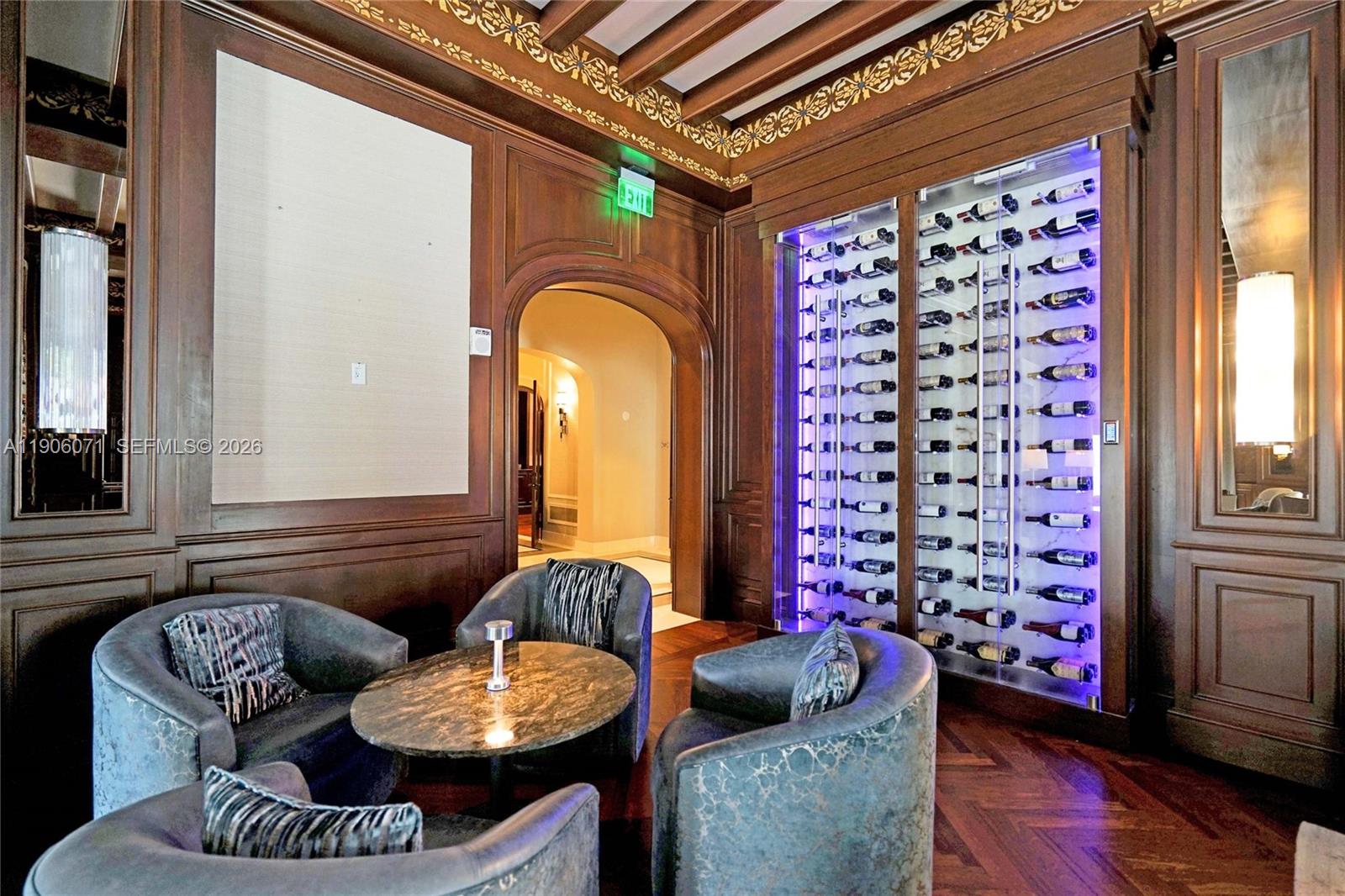 19955 NE 38th Ct #704 Aventura, FL 33180