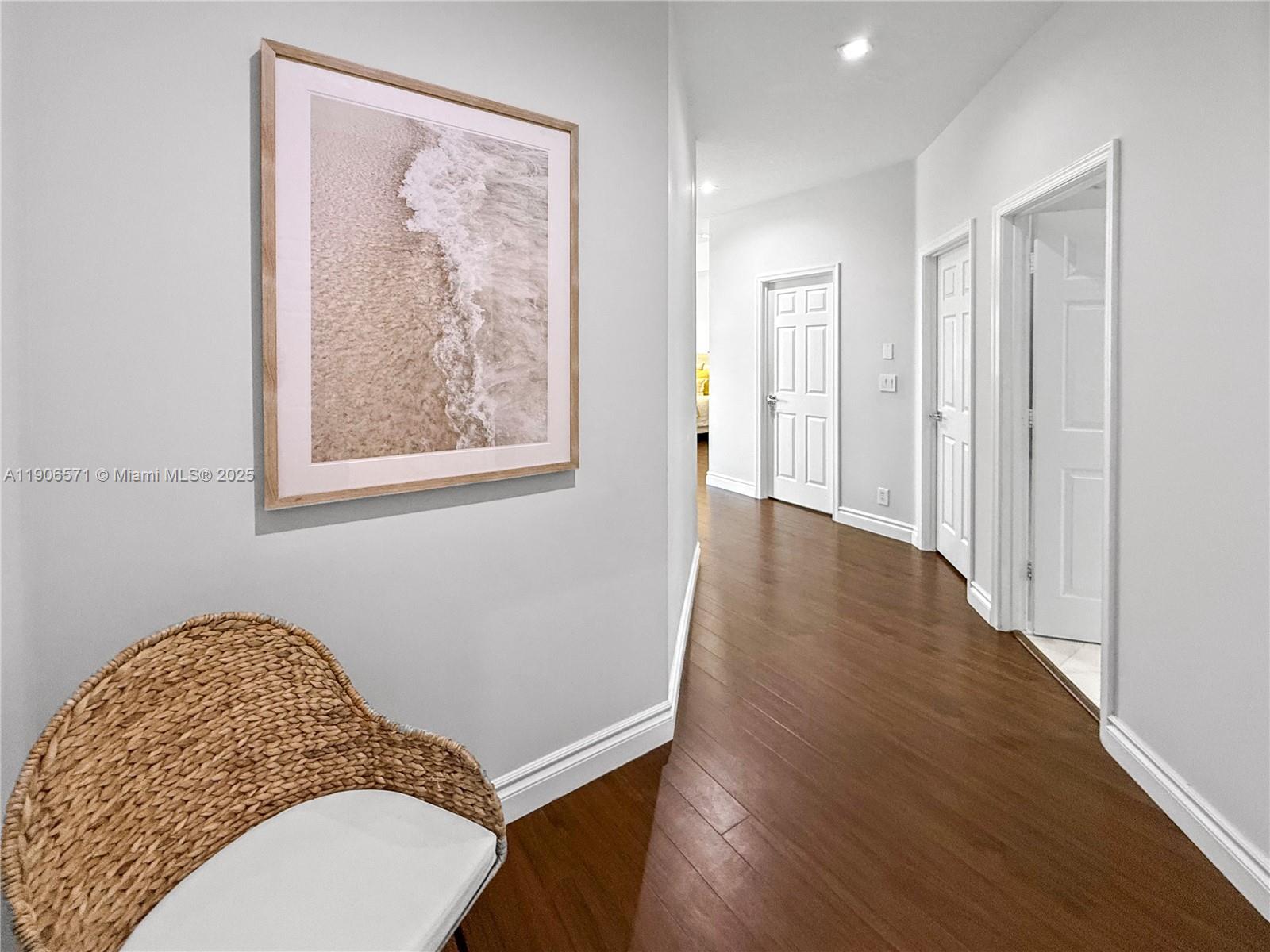 2514 Poinciana Dr Weston, FL 33327