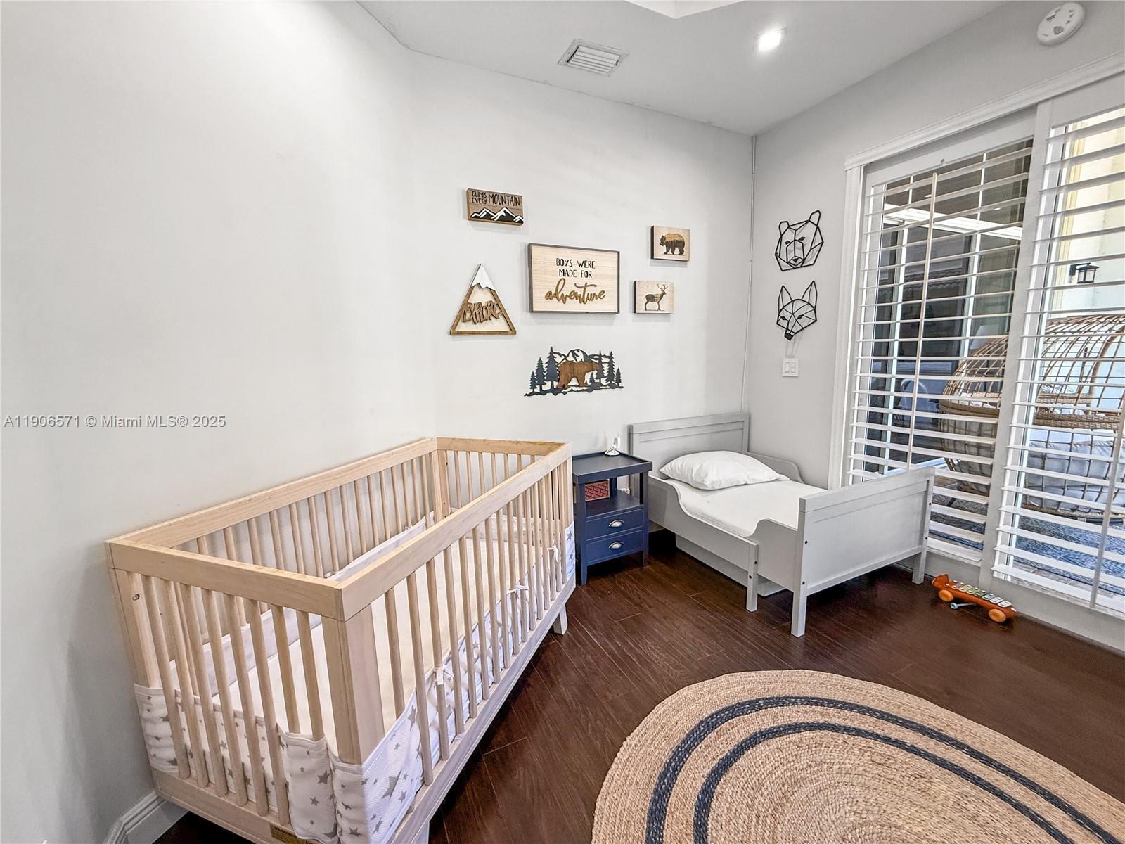 2514 Poinciana Dr Weston, FL 33327