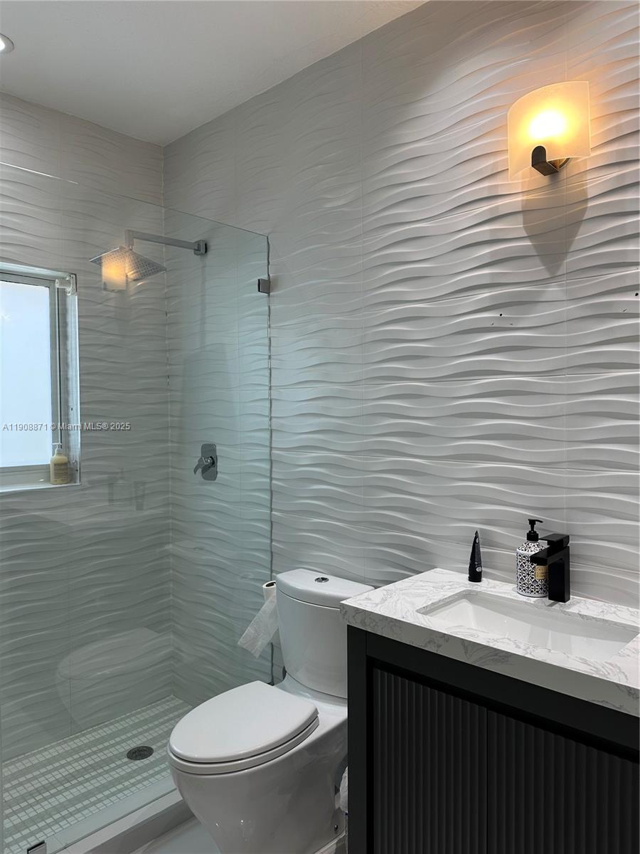 7060 NW 107th Pl #7060 Doral, FL 33178