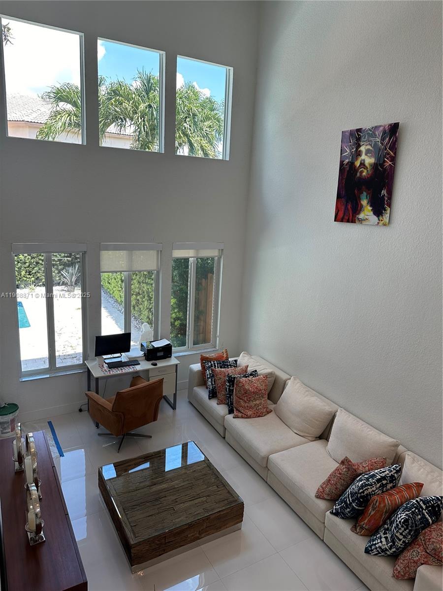 7060 NW 107th Pl #7060 Doral, FL 33178