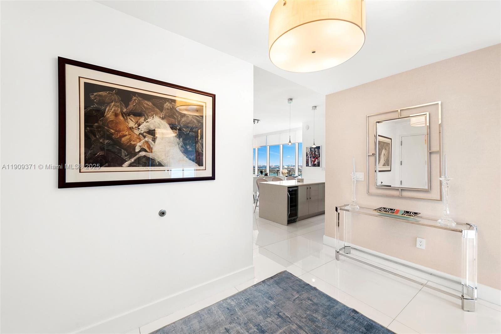 image Paramount Bay12