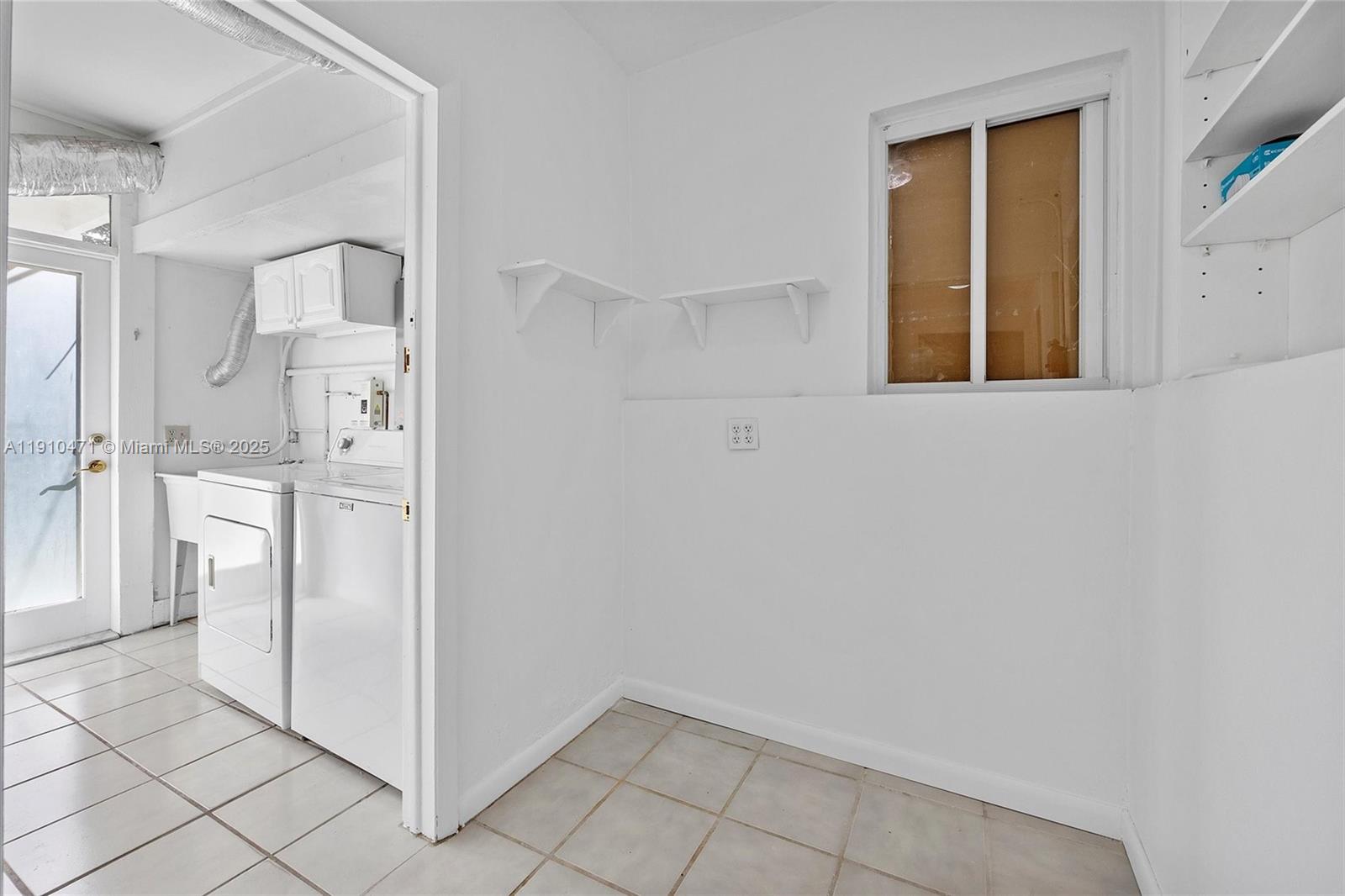 11111 SW 78th Ct Pinecrest, FL 33156