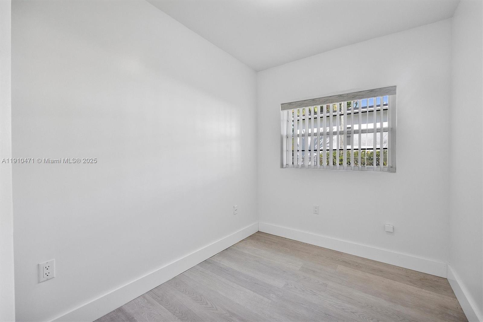 11111 SW 78th Ct Pinecrest, FL 33156