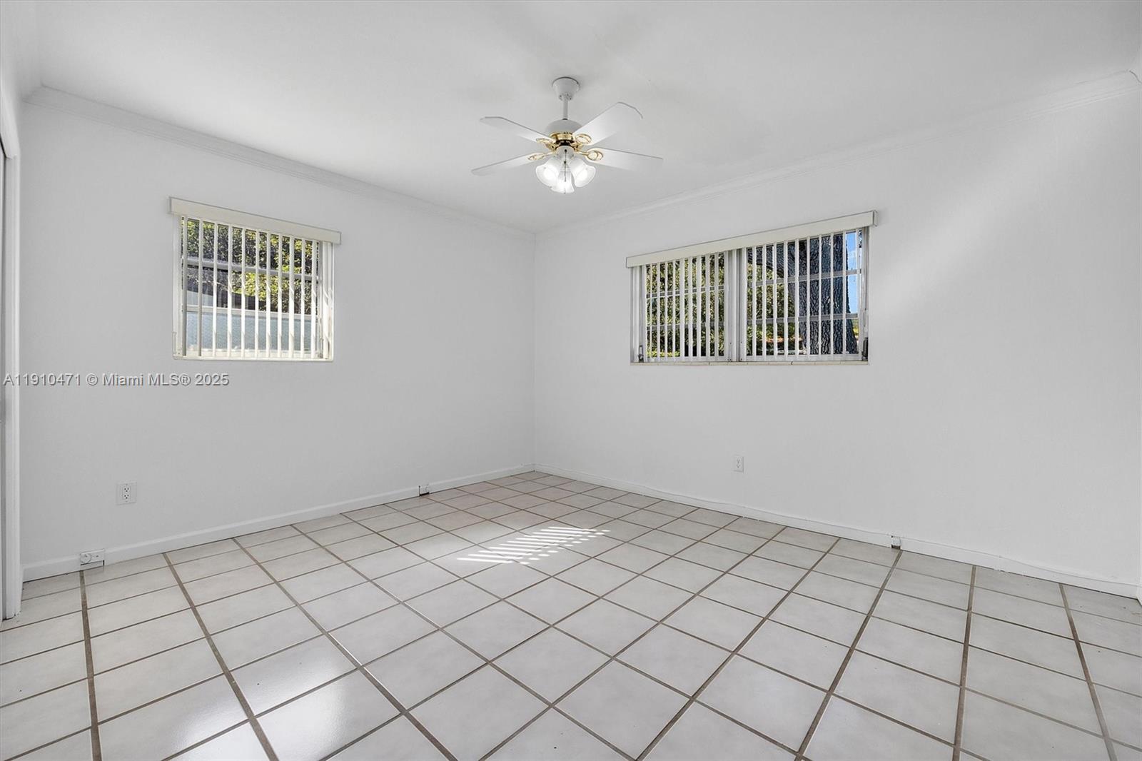 11111 SW 78th Ct Pinecrest, FL 33156