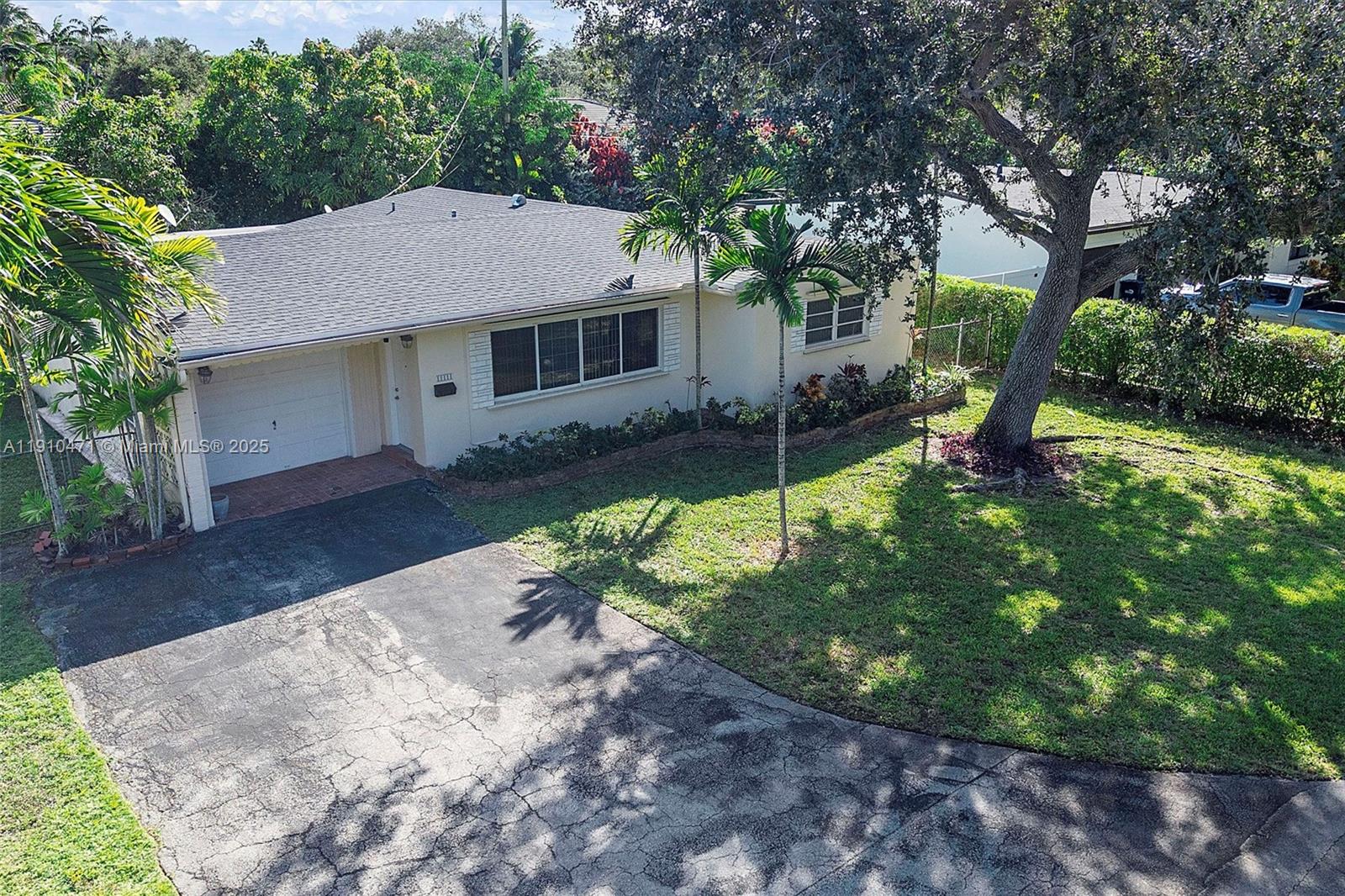 11111 SW 78th Ct Pinecrest, FL 33156