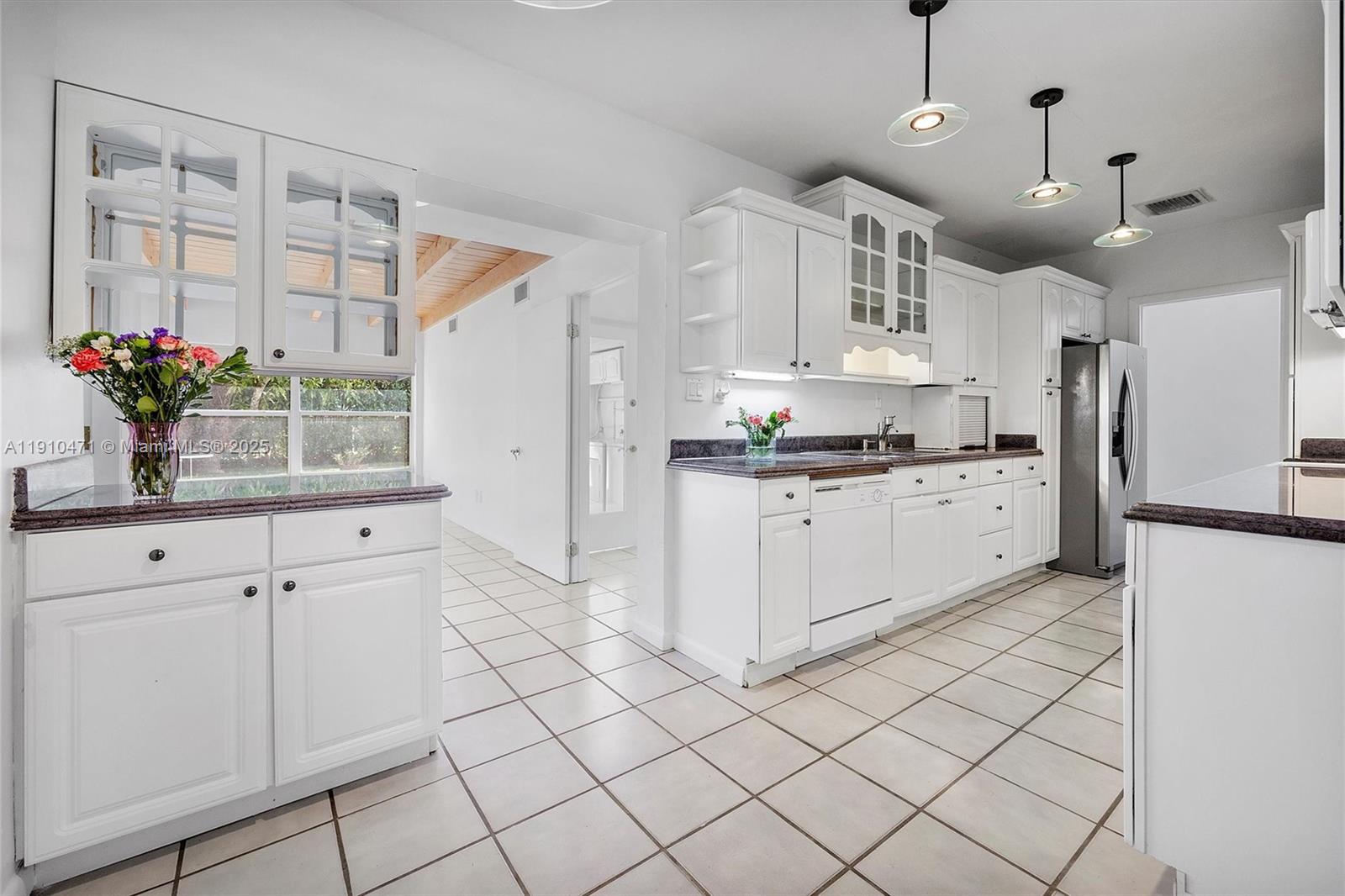 11111 SW 78th Ct Pinecrest, FL 33156