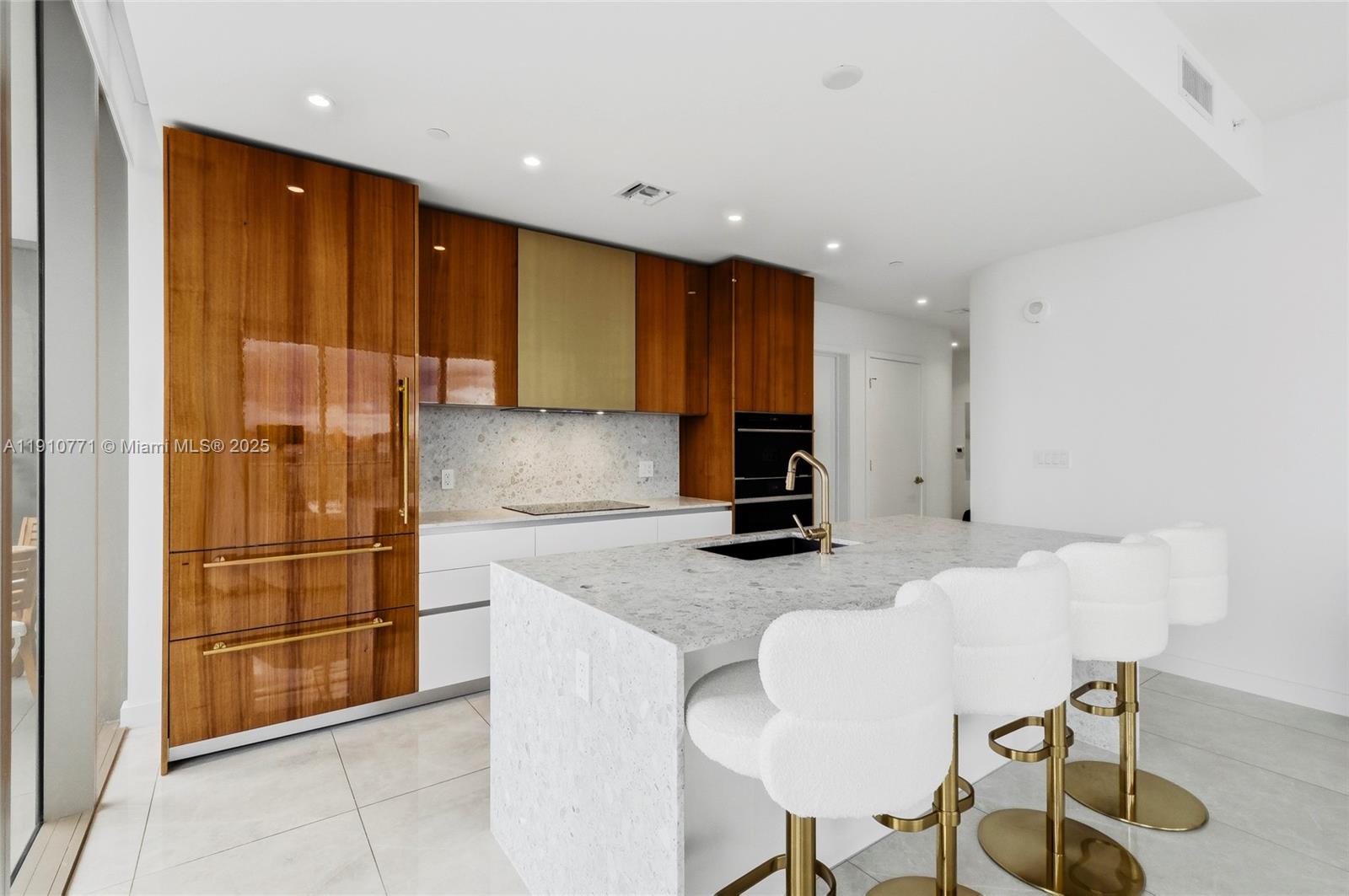 image Mr C Residences11