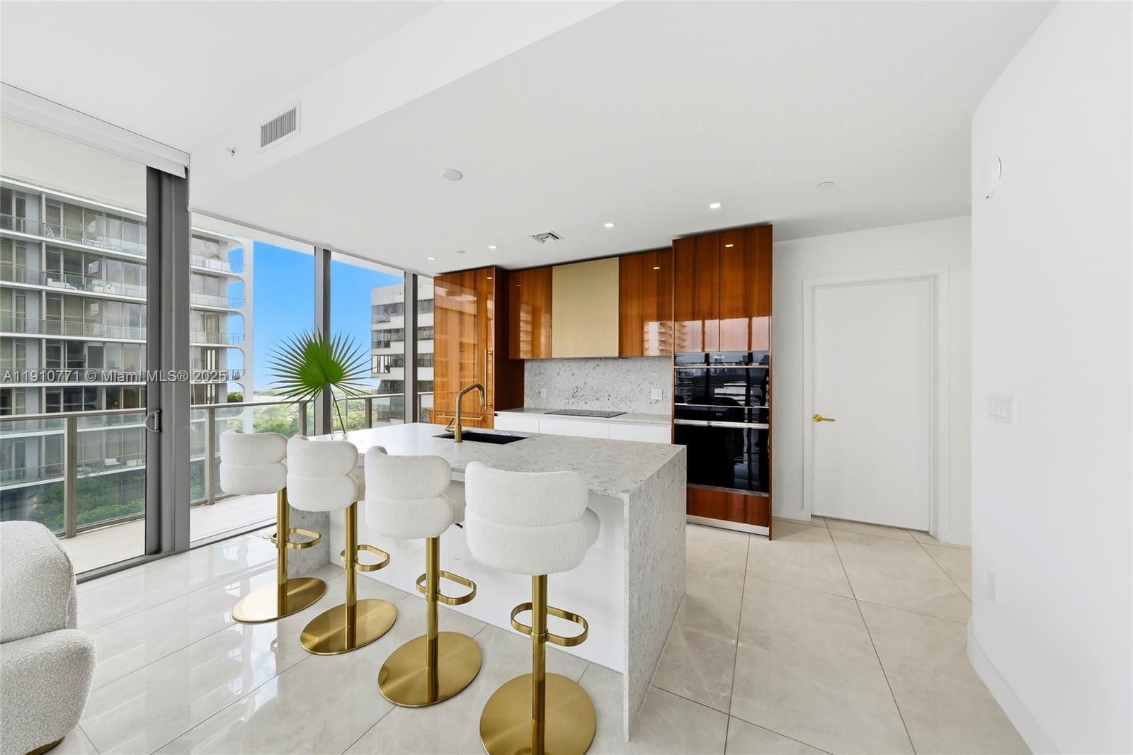 image Mr C Residences40