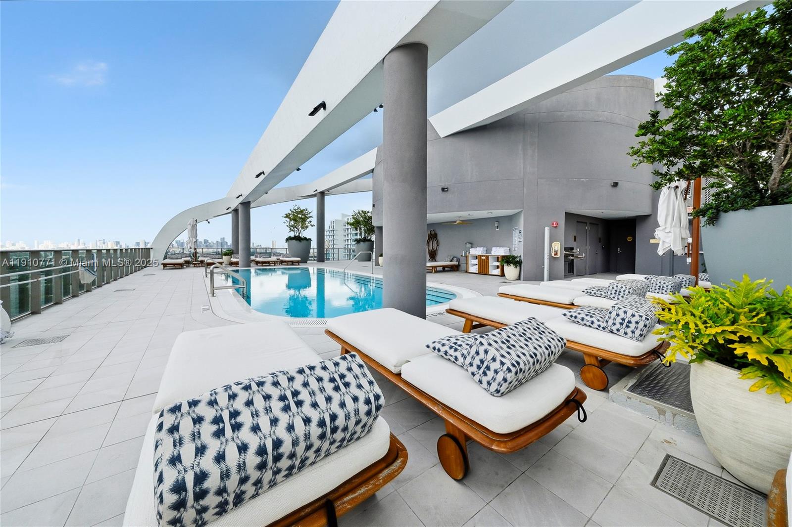 image Mr C Residences49