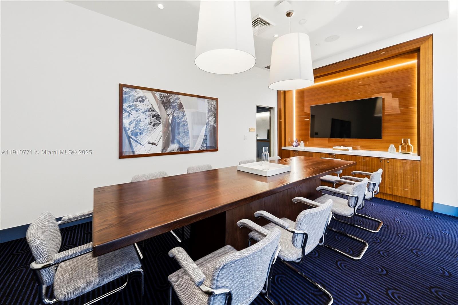 image Mr C Residences57