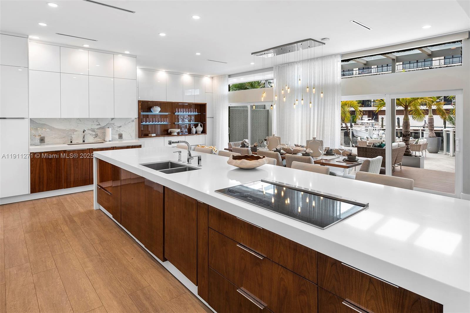 1319 Seminole Dr Fort Lauderdale, FL 33304