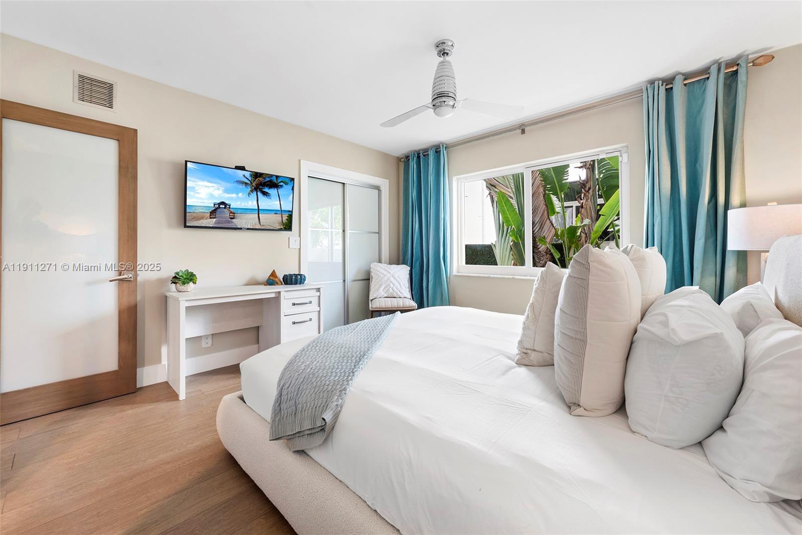 1319 Seminole Dr Fort Lauderdale, FL 33304