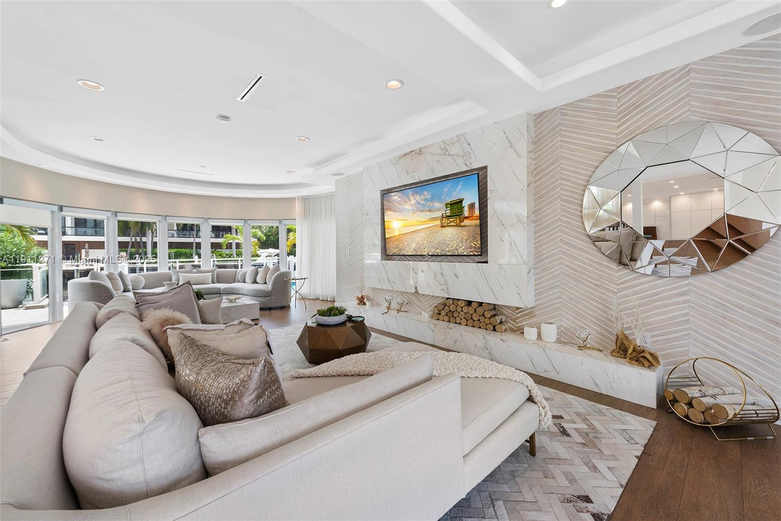 1319 Seminole Dr Fort Lauderdale, FL 33304