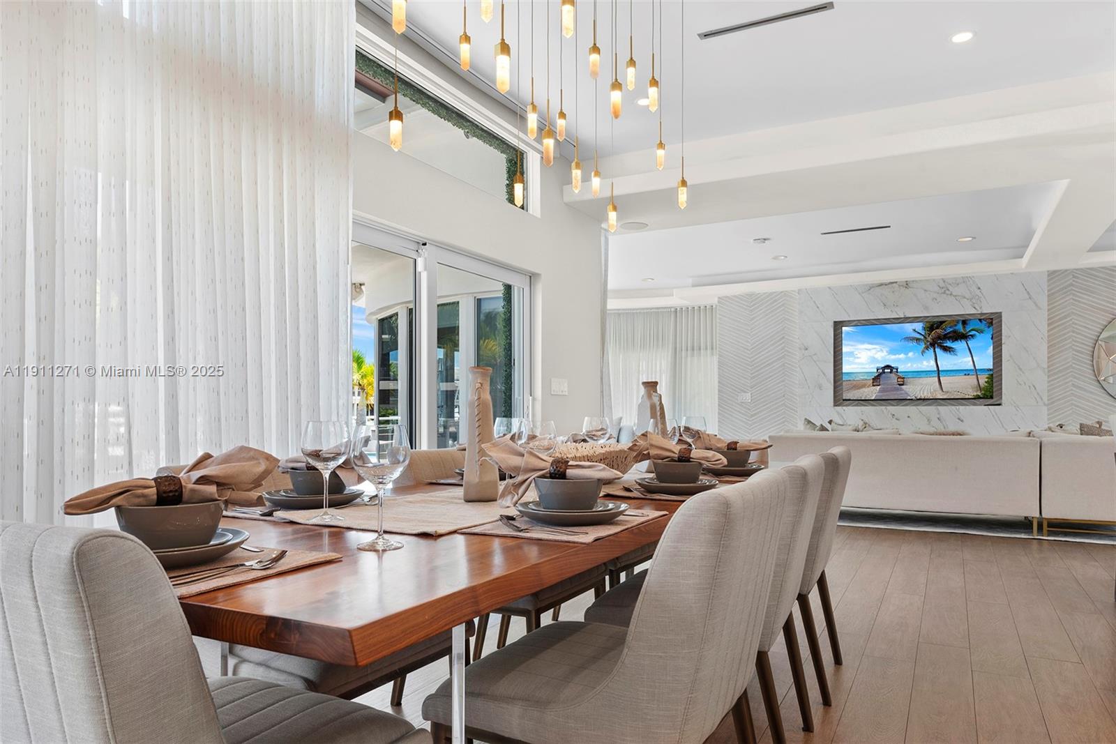 1319 Seminole Dr Fort Lauderdale, FL 33304