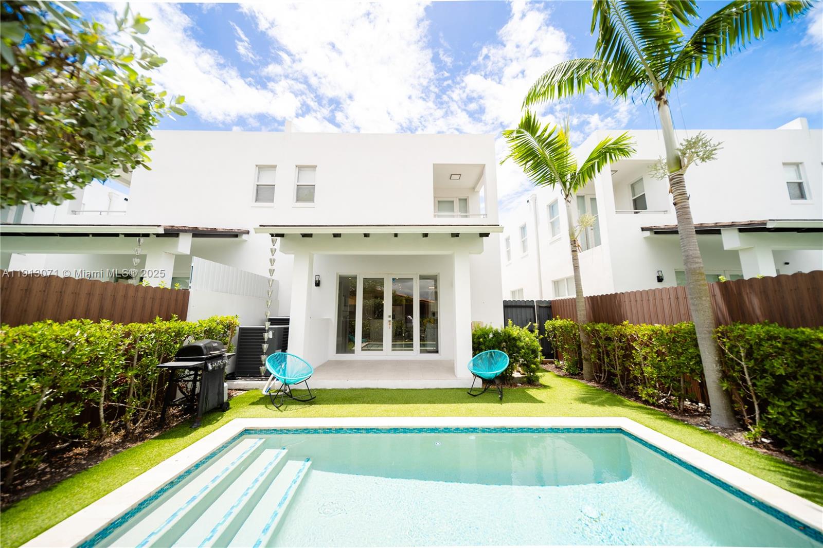 3651 SW 26th St #3651