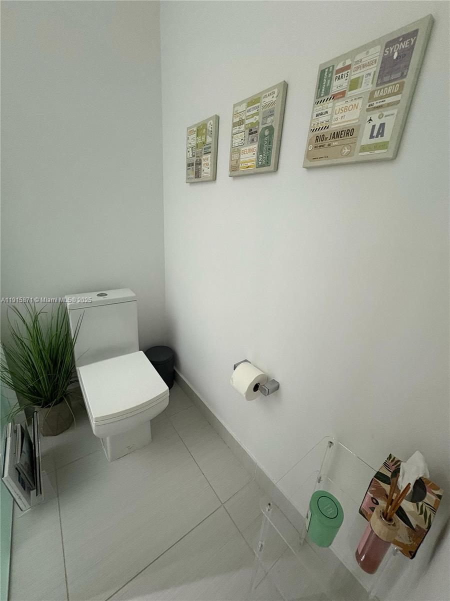 10265 NW 63rd Ter #210 Doral, FL 33178