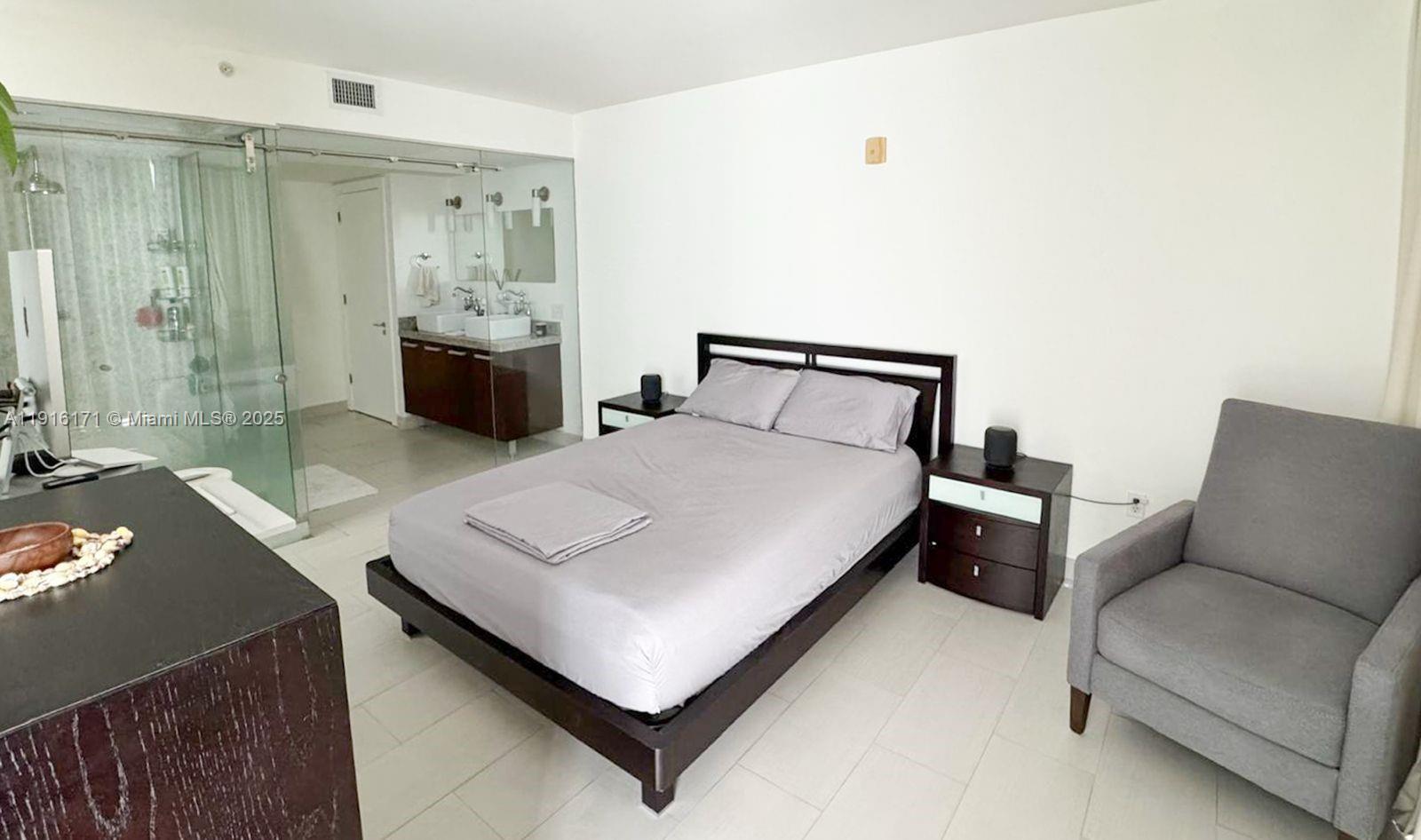 720 NE 62nd St #103 Miami, FL 33138