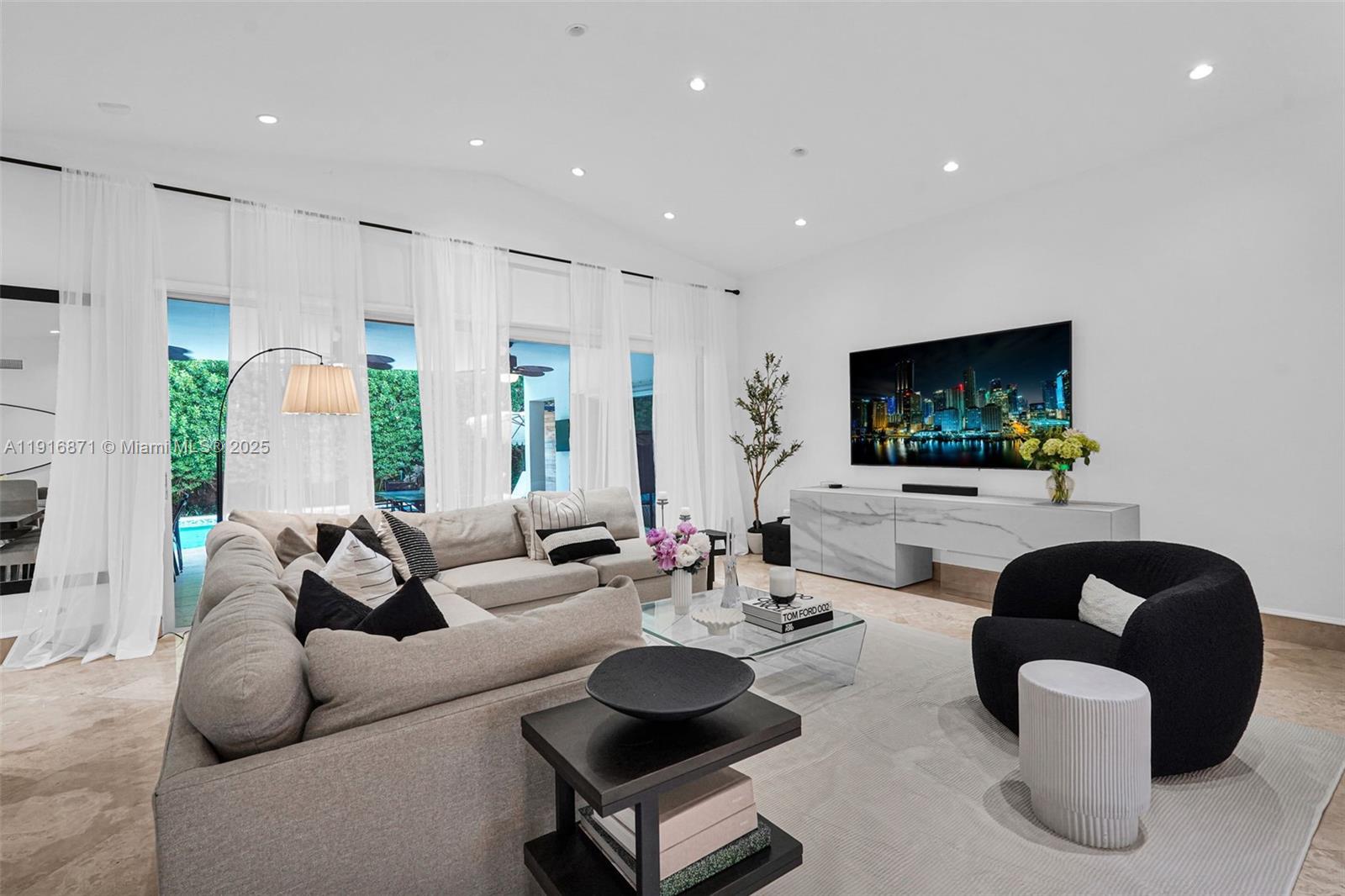 145 Bal Bay Dr Bal Harbour, FL 33154