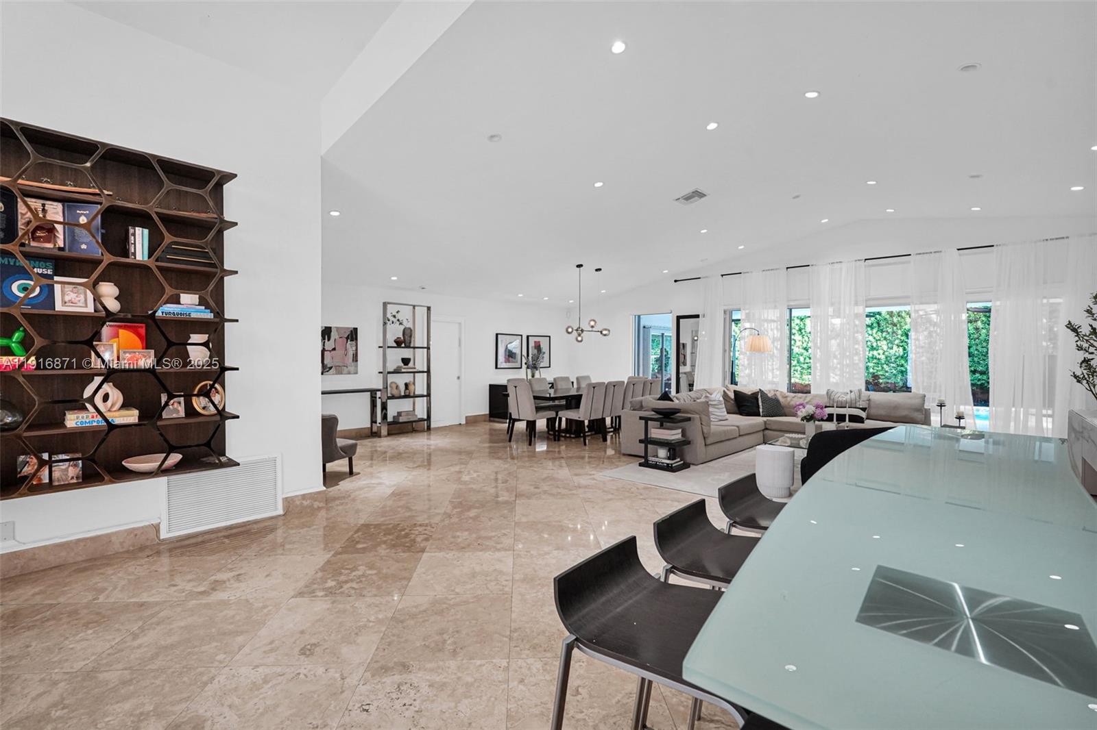 145 Bal Bay Dr Bal Harbour, FL 33154