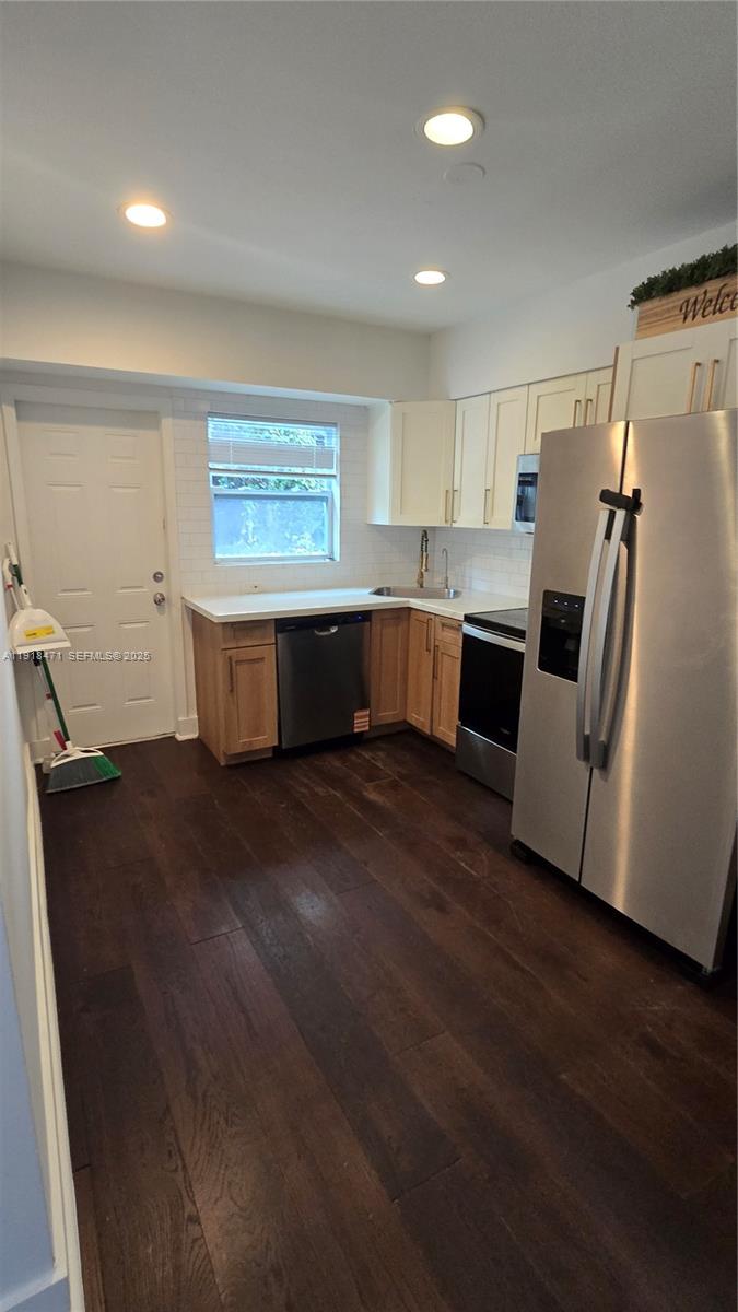 9760 Bay Hbr Ter #2 Bay Harbor Islands, FL 33154