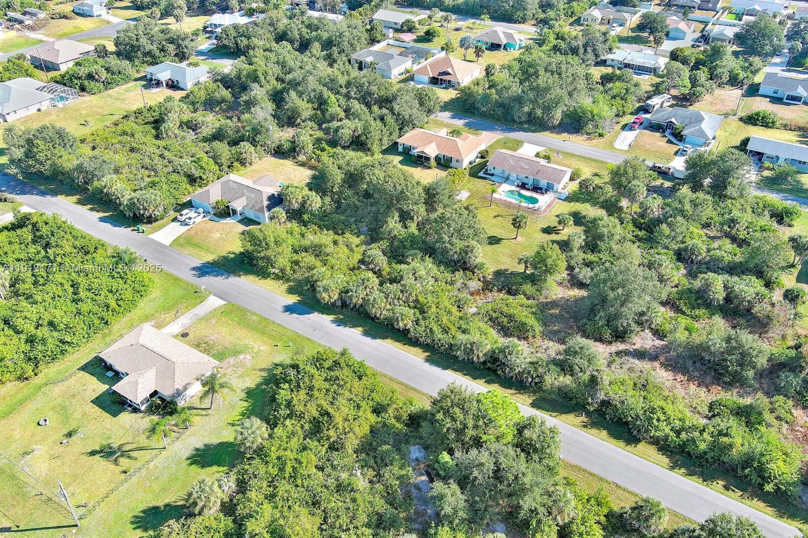 6184 Lomax St Other, FL 34224