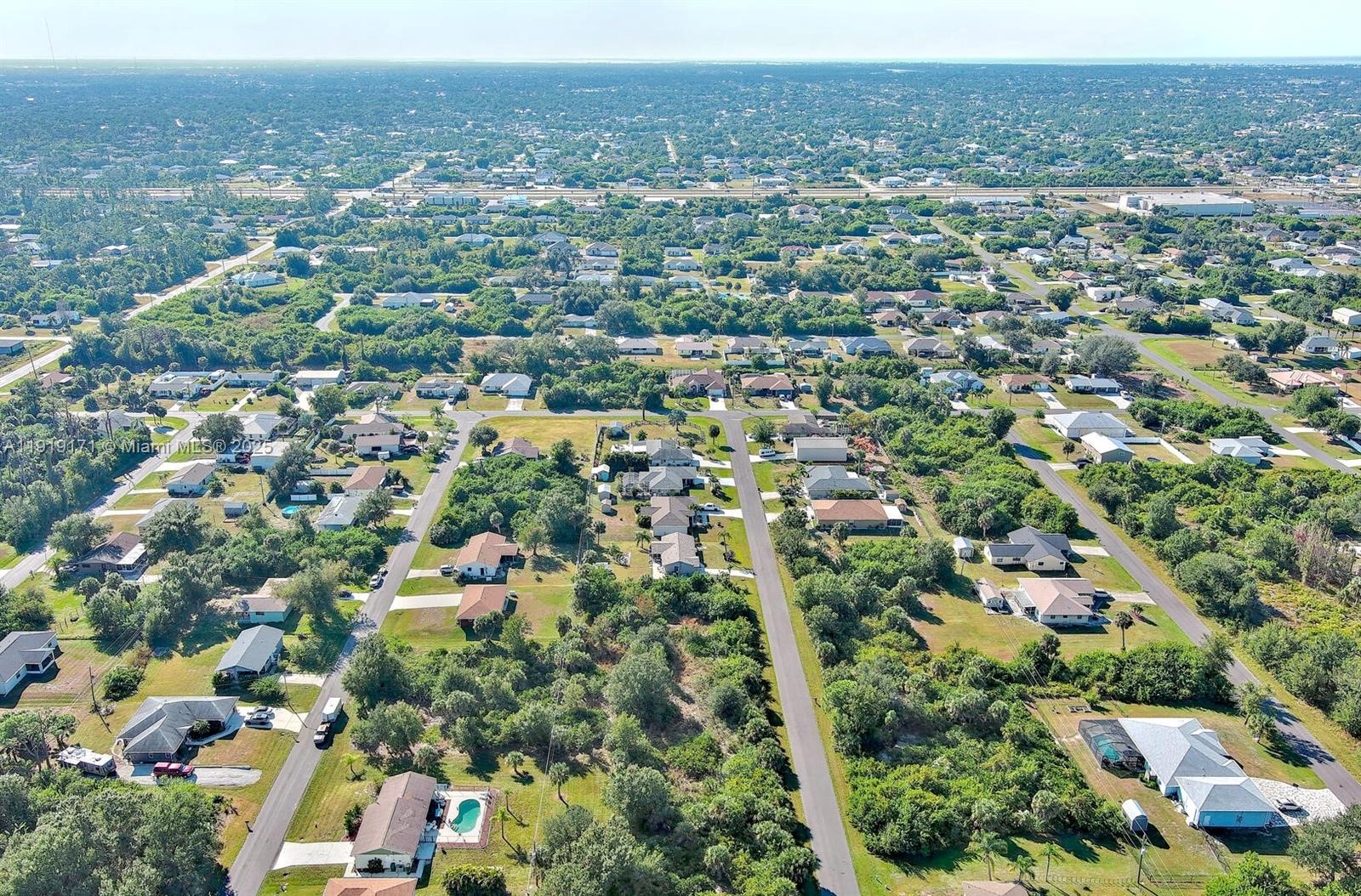 6184 Lomax St Other, FL 34224