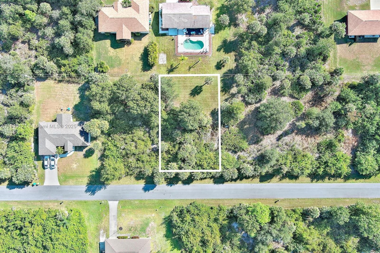 6184 Lomax St Other, FL 34224